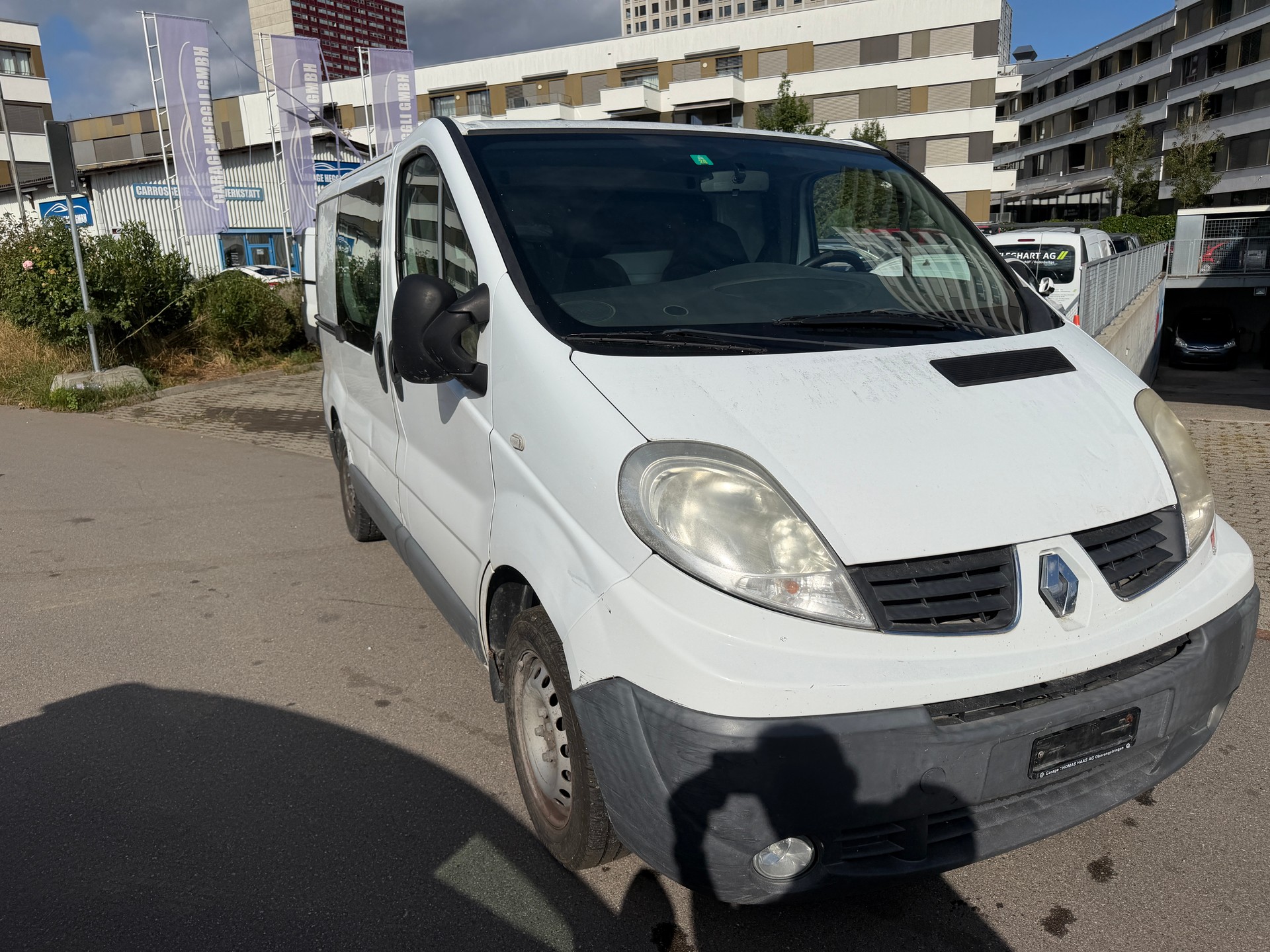 RENAULT Trafic 2.0 dCi 90 2.7t L1H1-image-1