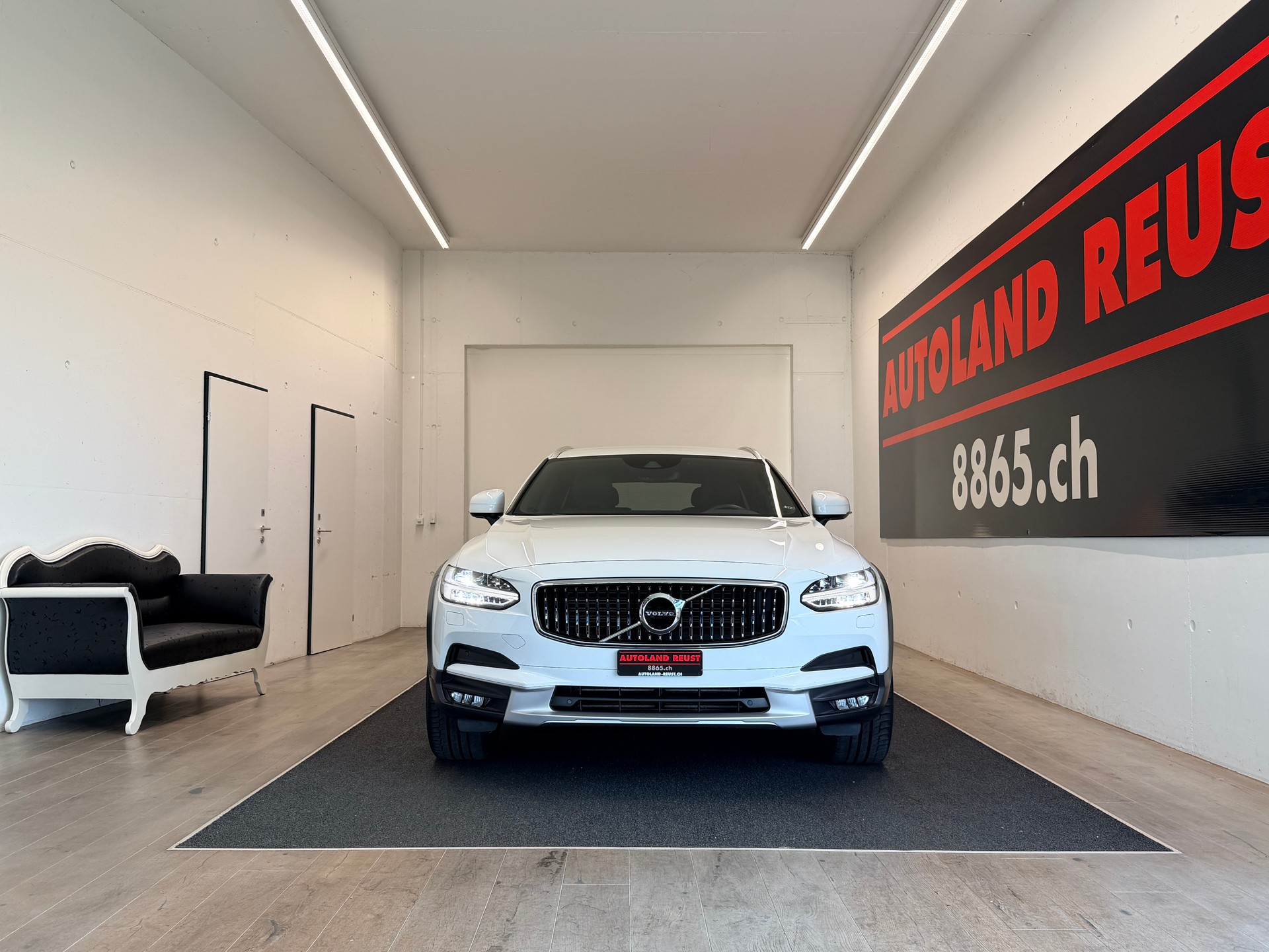 VOLVO V90 Cross Country T5 AWD Geartronic-showroom-element-1