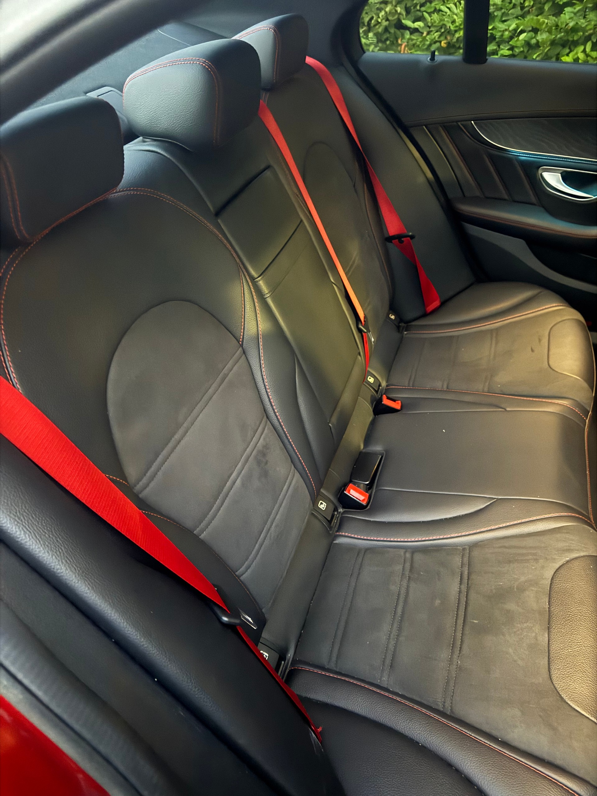 MERCEDES-BENZ C 43 AMG 4matic-image-3