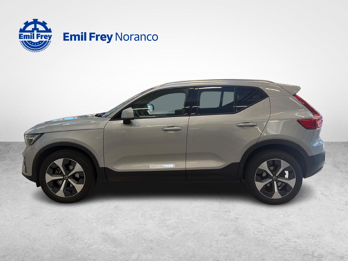 VOLVO XC40 1.5 T2 Core-image-1