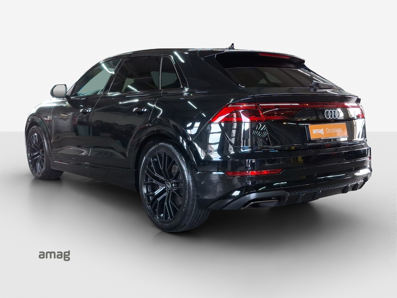 AUDI Q8 SUV 45 TDI quattro tiptronic-image-2