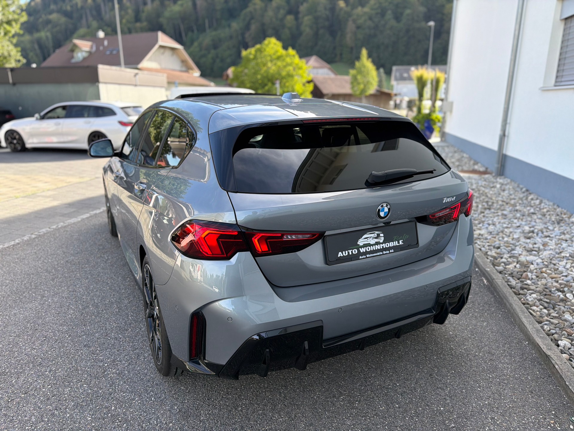 BMW 118d M Sport Pro Steptronic-image-14