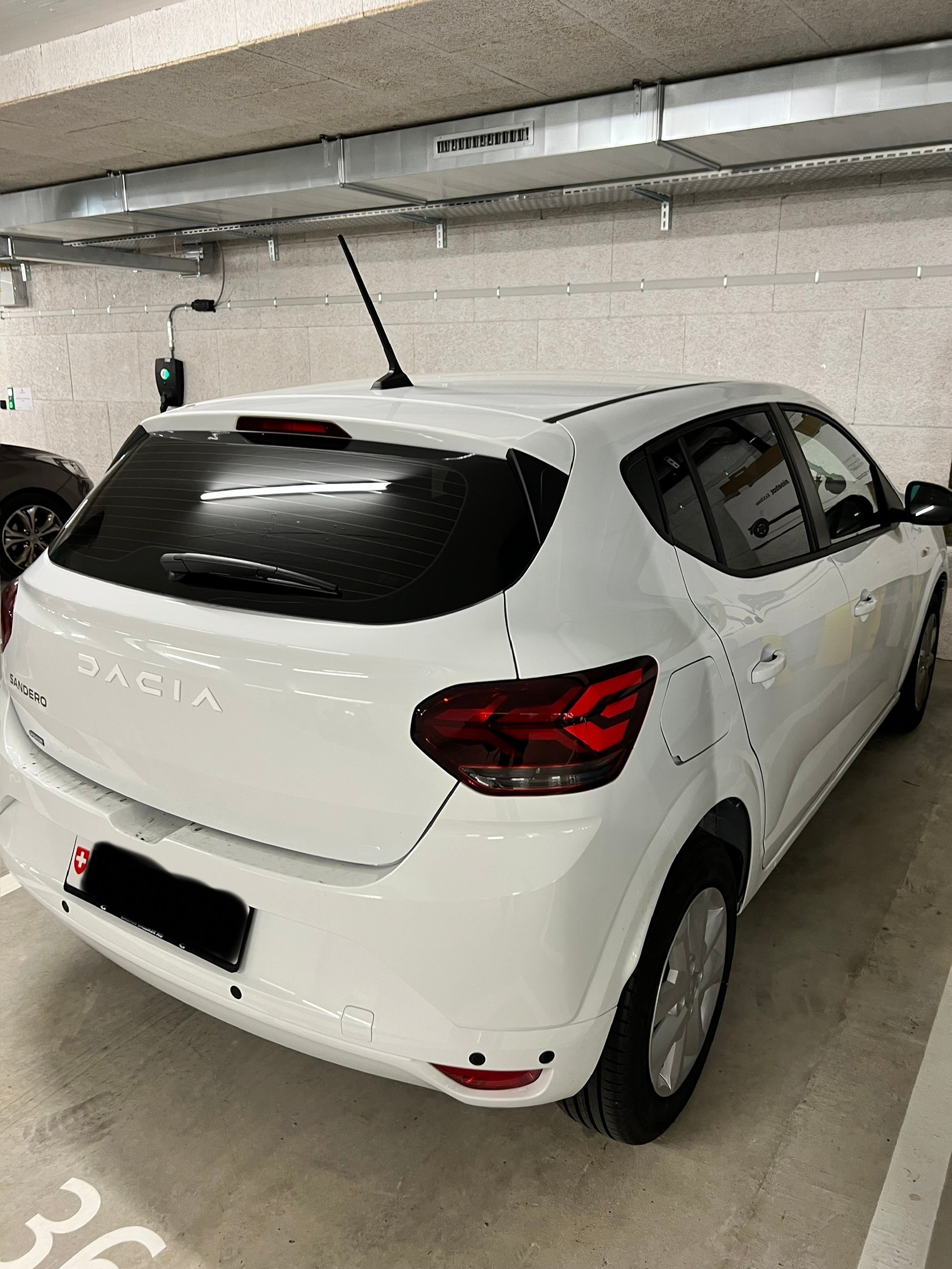 DACIA 1.0 TCe Expression-image-2