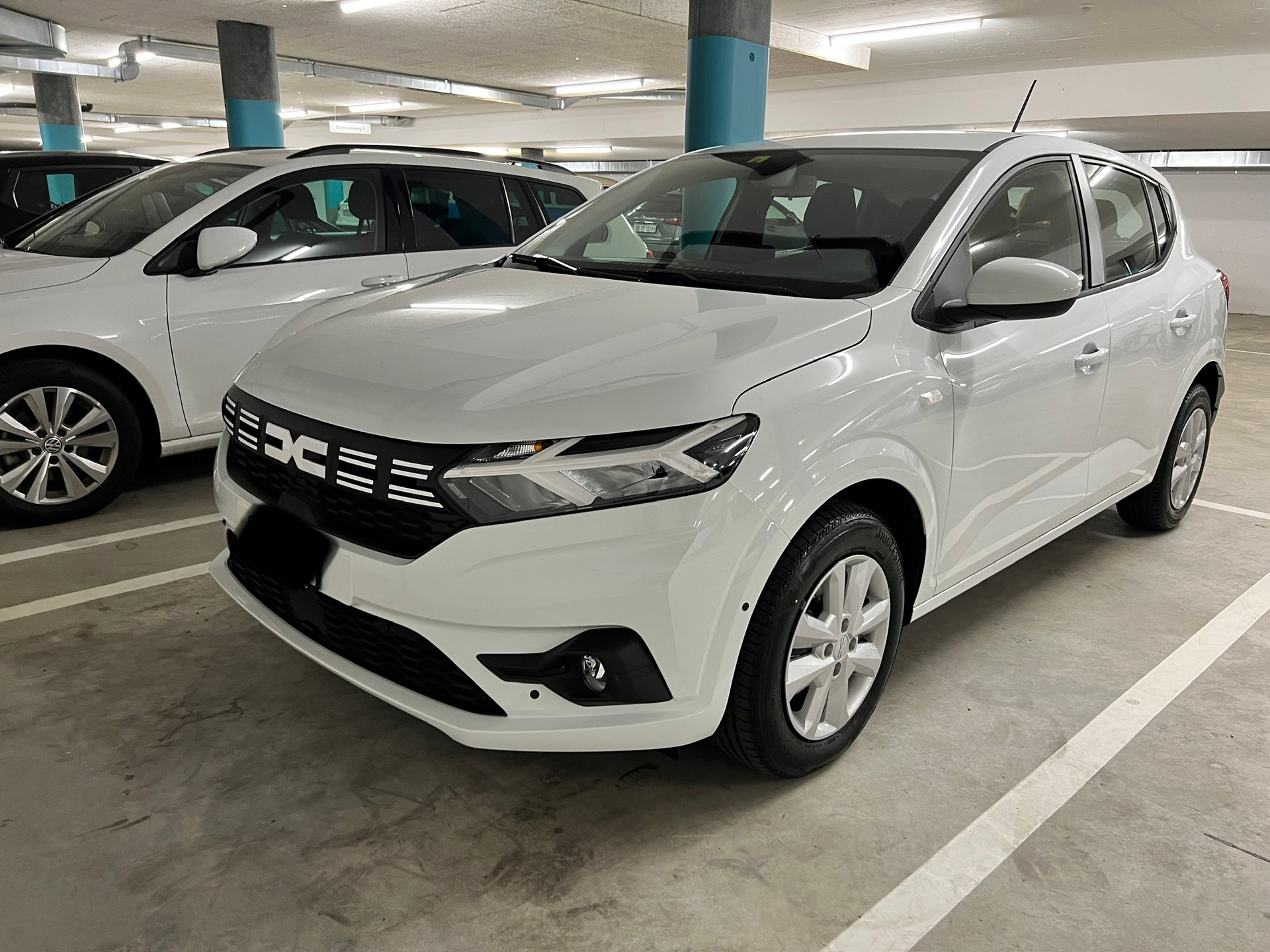 DACIA 1.0 TCe Expression-image-0