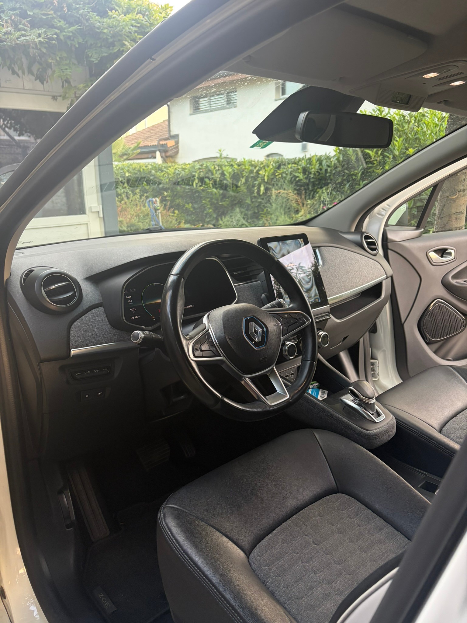 RENAULT R135 Intens Batterie inclue-image-2