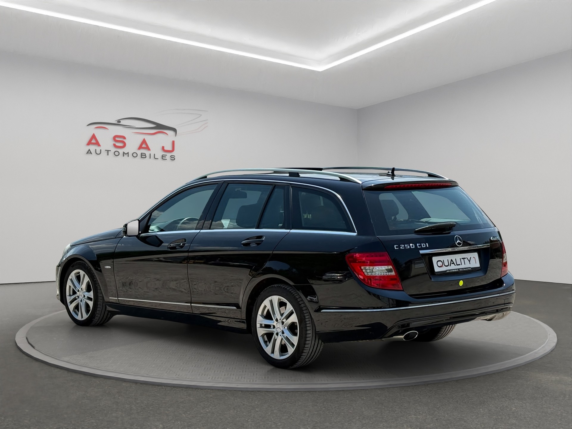 MERCEDES-BENZ C 250 CDI Blue Efficiency 4Matic 7G-Tronic-image-4