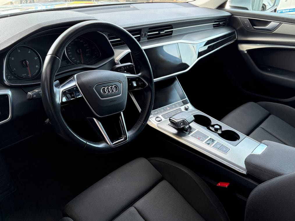 AUDI A6 Avant 40 TDi-image-3