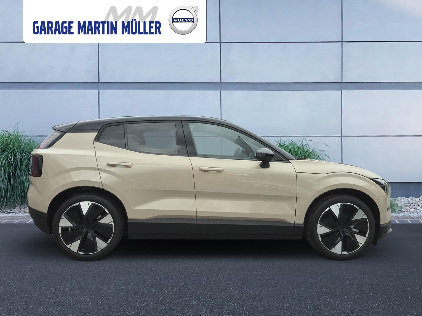 VOLVO EX 30 E60 Twin Ultra Performance AWD-image-5