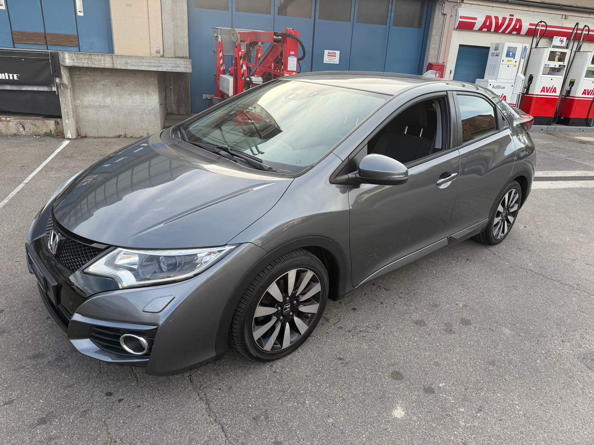 HONDA Civic 1.6 i-DTEC Elegance-image-1