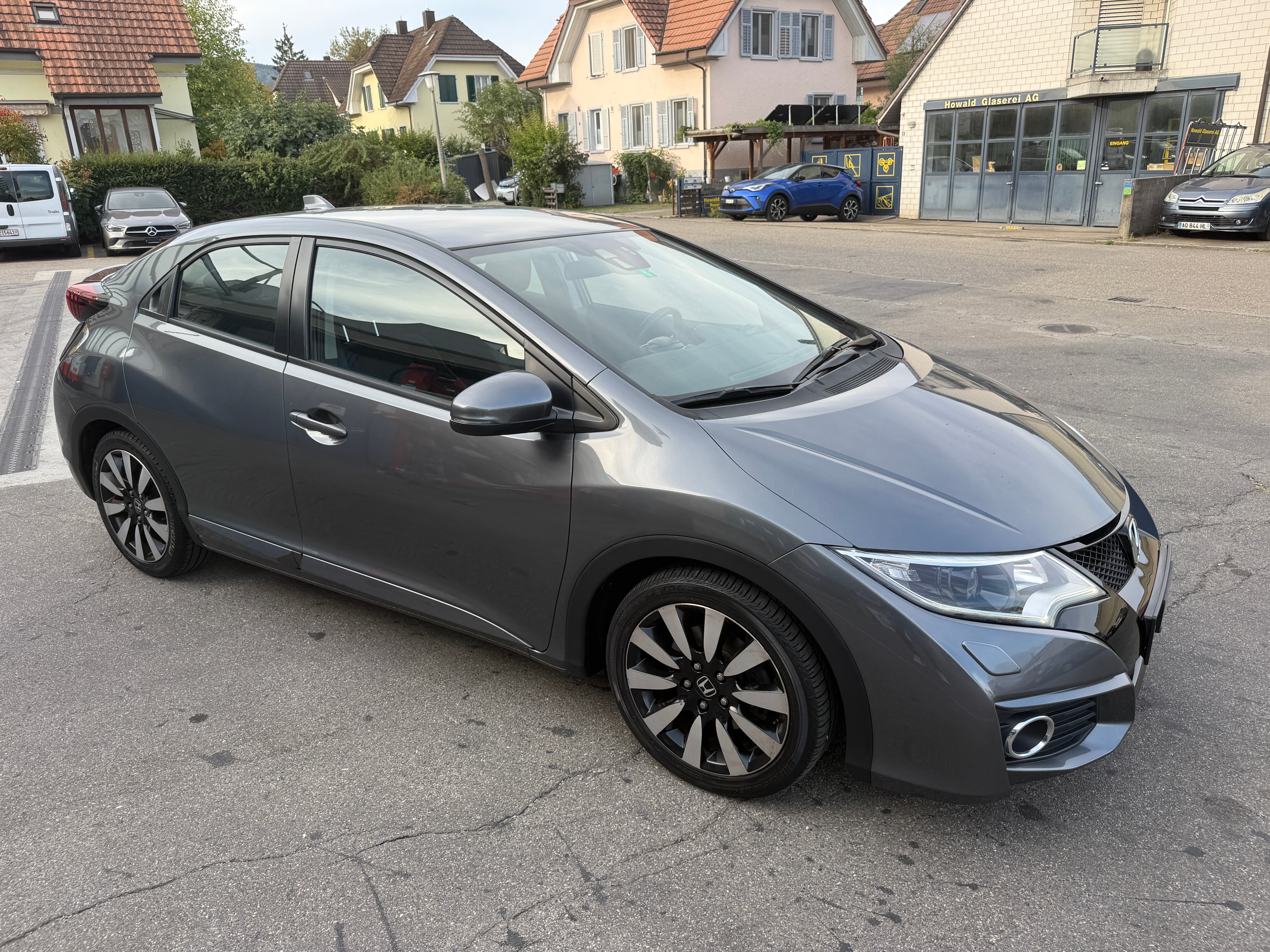 Car photo