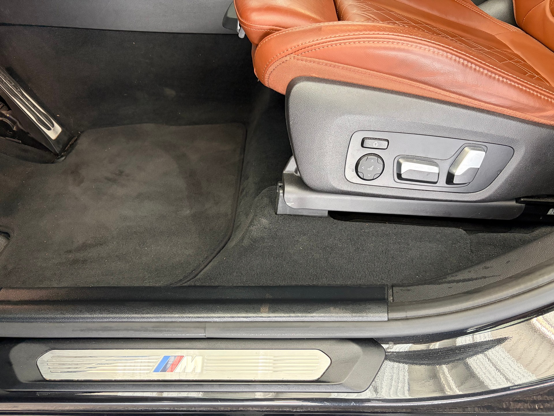 BMW X3 xDrive 48V M40d Individual | CH | Leder Braun | Pano | Driving Assist | HeadUp | Standheizung |-image-22