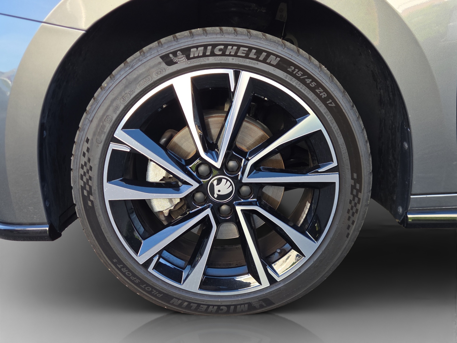 SKODA Fabia 1.5 TSI Monte Carlo DSG-image-13