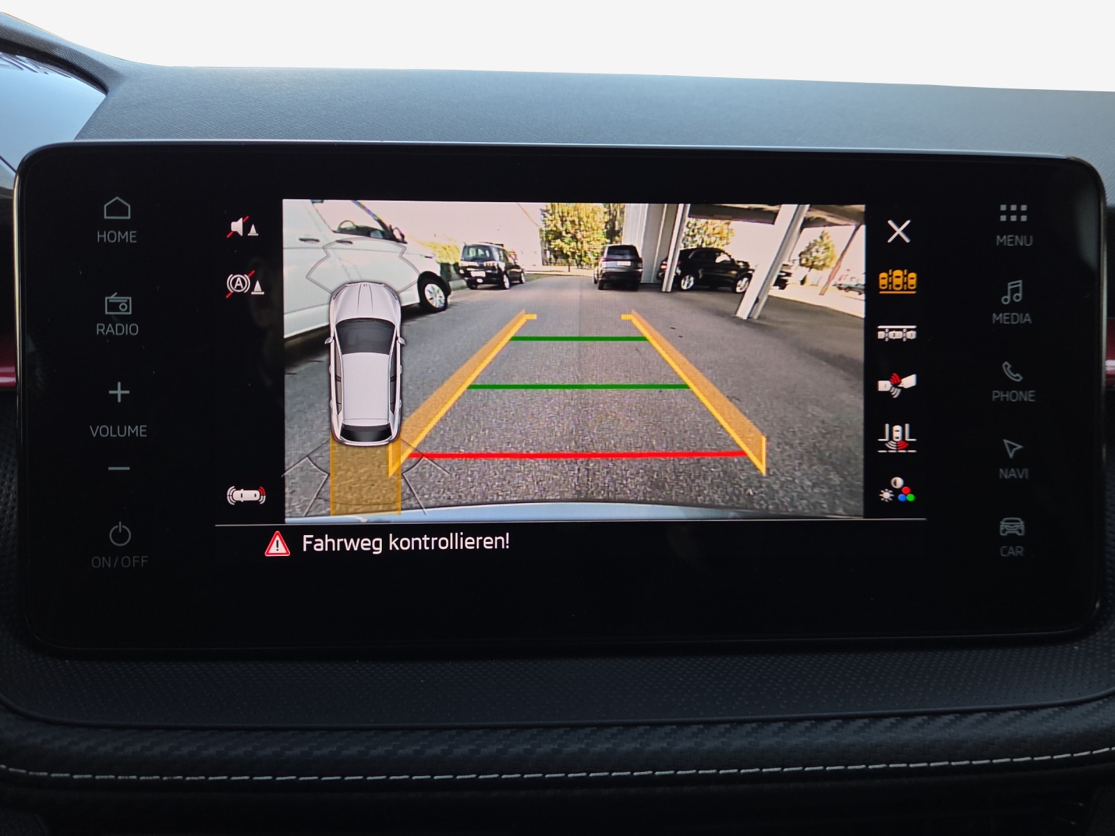 SKODA Fabia 1.5 TSI Monte Carlo DSG-image-14