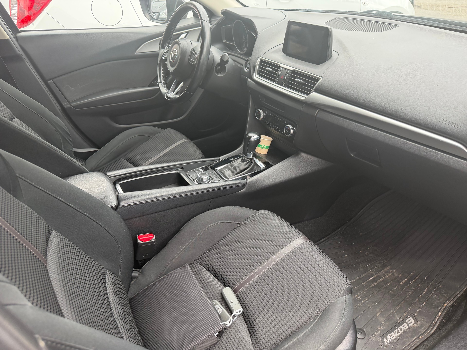 MAZDA 3 SKYACTIV-D 105 Ambition Automat-image-8
