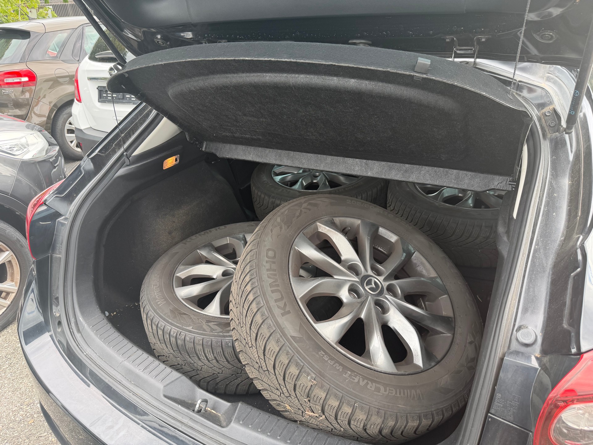MAZDA 3 SKYACTIV-D 105 Ambition Automat-image-7