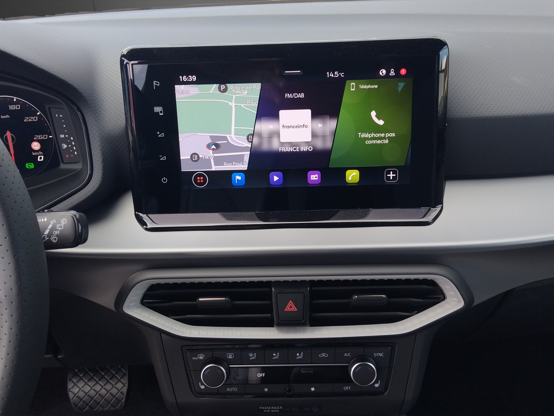 SEAT Arona 1.5 Eco TSI FR DSG-image-12
