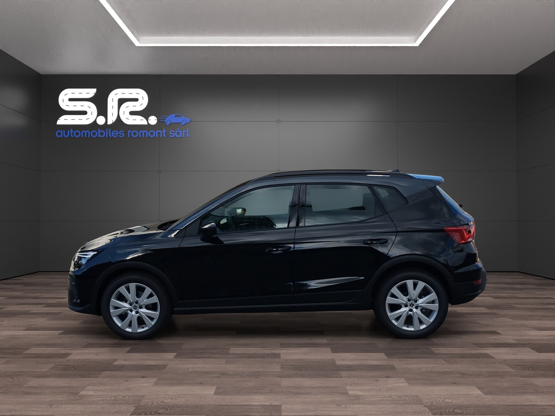 SEAT Arona 1.5 Eco TSI FR DSG-image-3