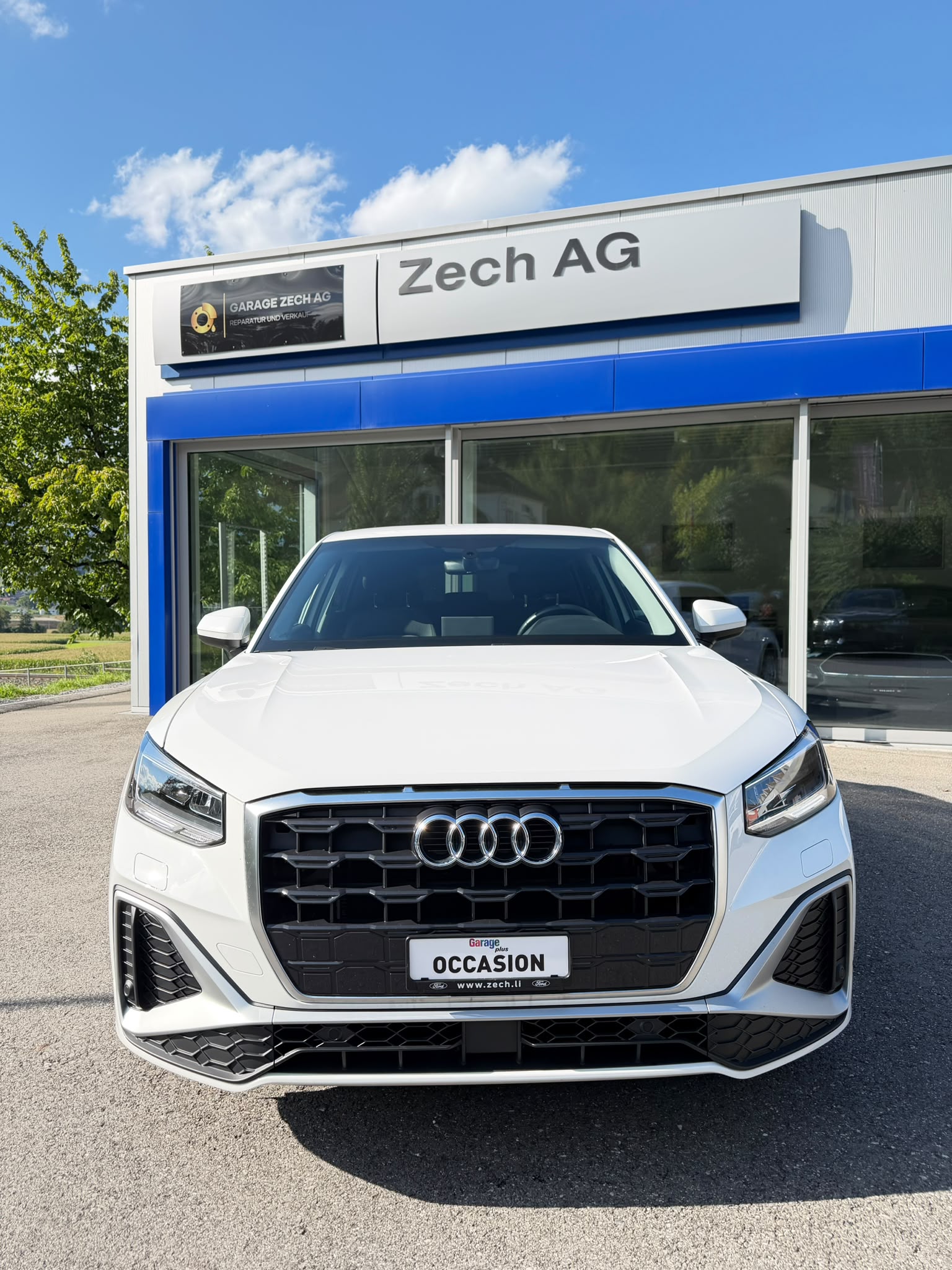 AUDI Q2 1.5 35 TFSI S Line-image-5