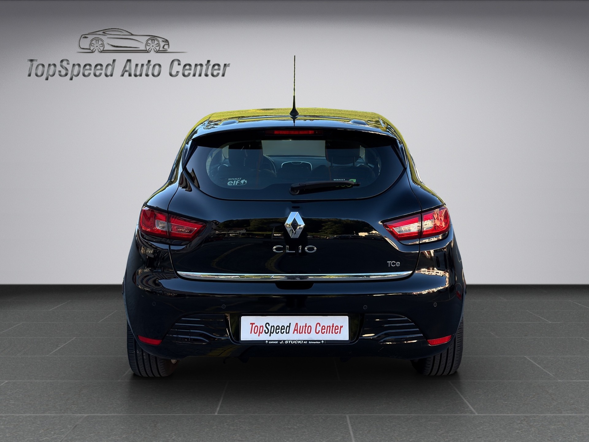RENAULT Clio 0.9 12V Swiss Edition-image-4
