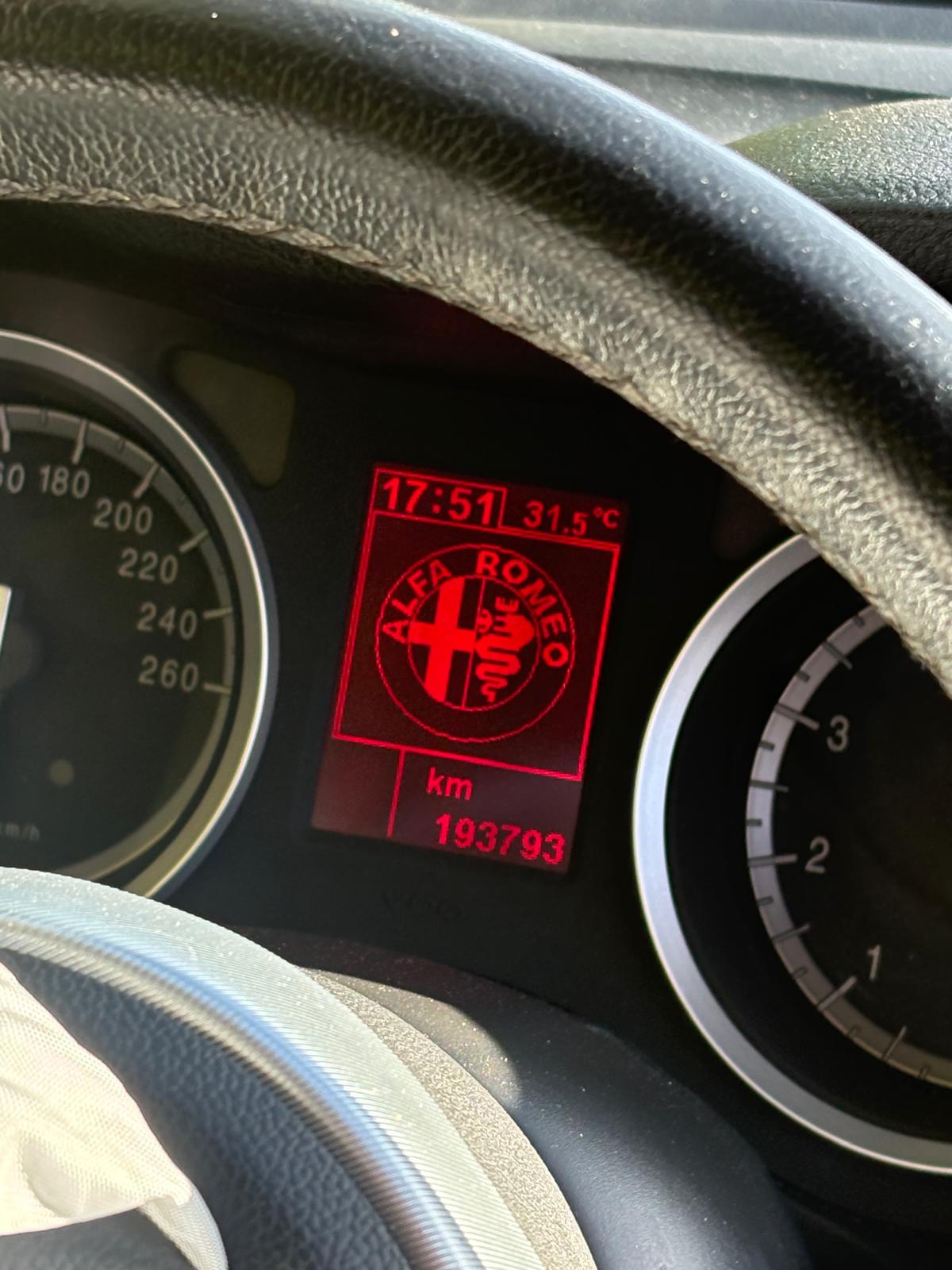 ALFA ROMEO 159 2.2 JTS-image-7