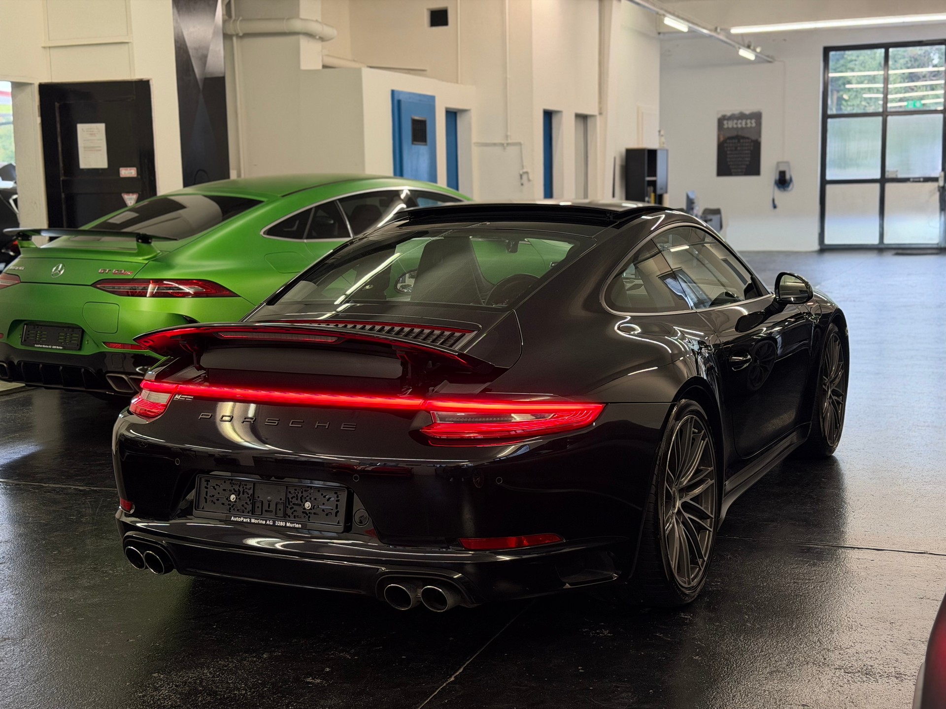 PORSCHE 911 Carrera 4S PDK-image-6
