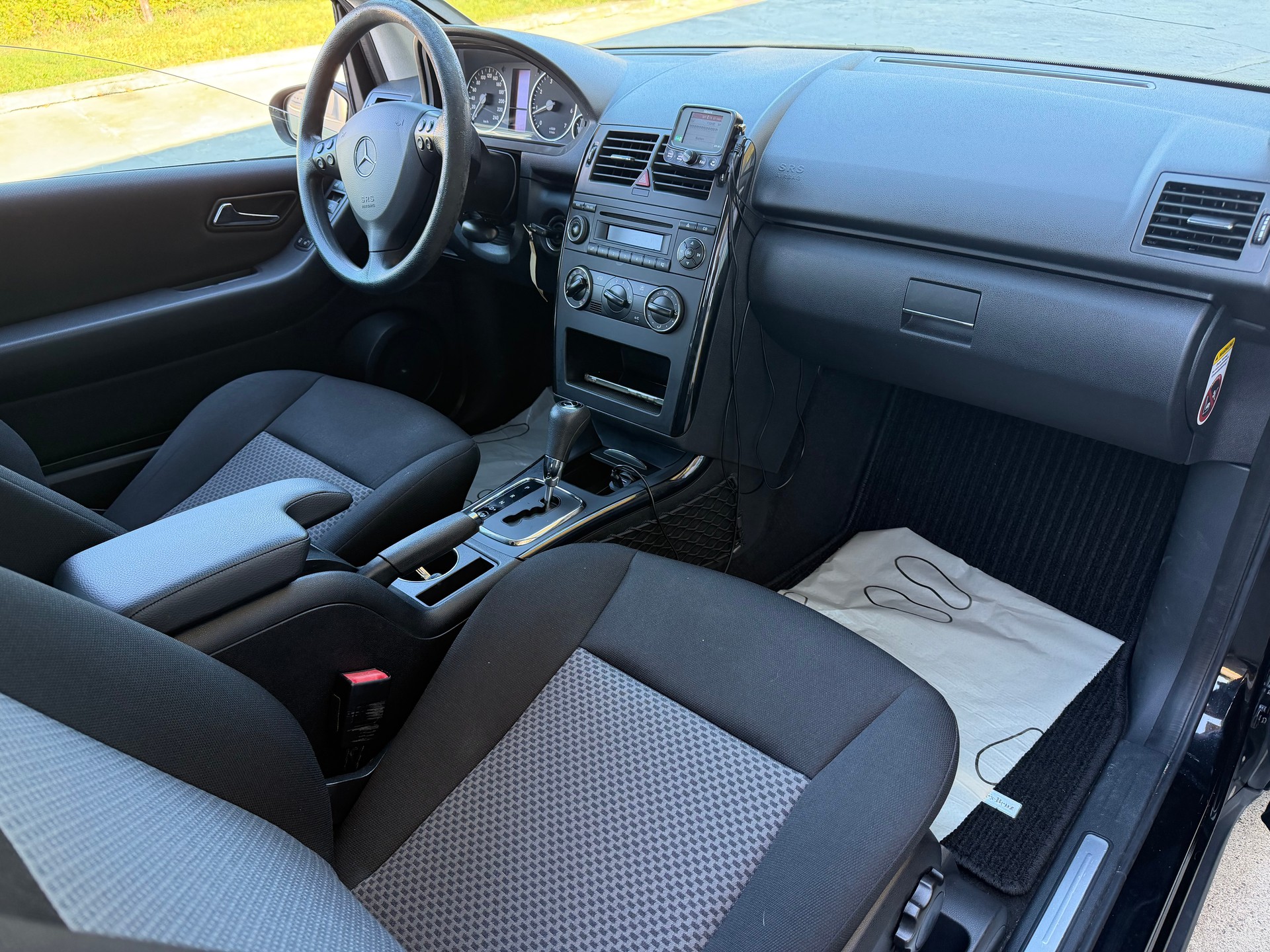 MERCEDES-BENZ A 150 Classic-image-6