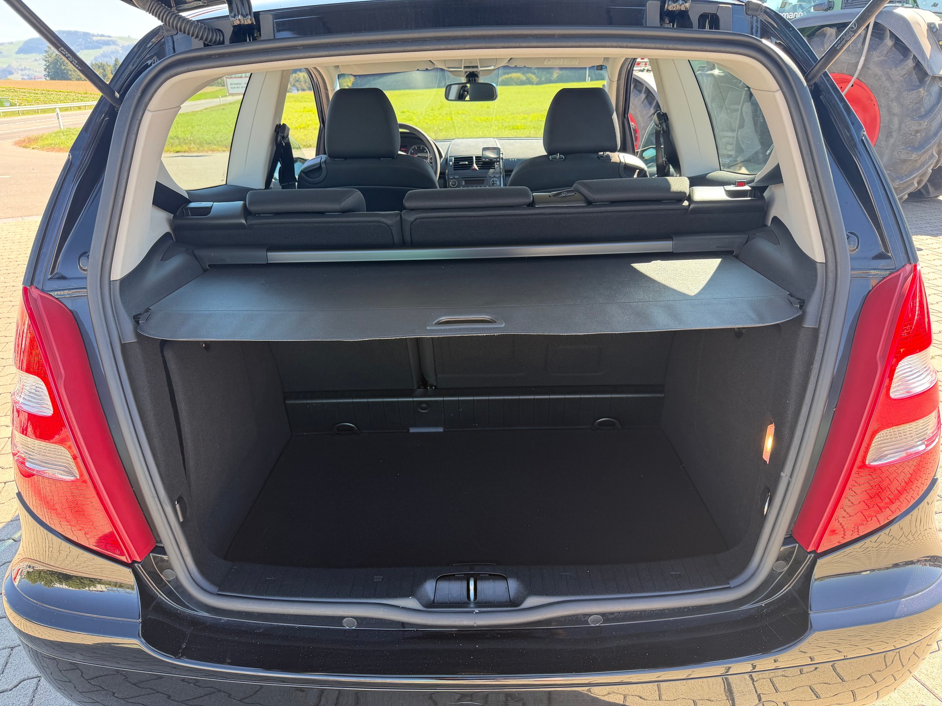 MERCEDES-BENZ A 150 Classic-image-4