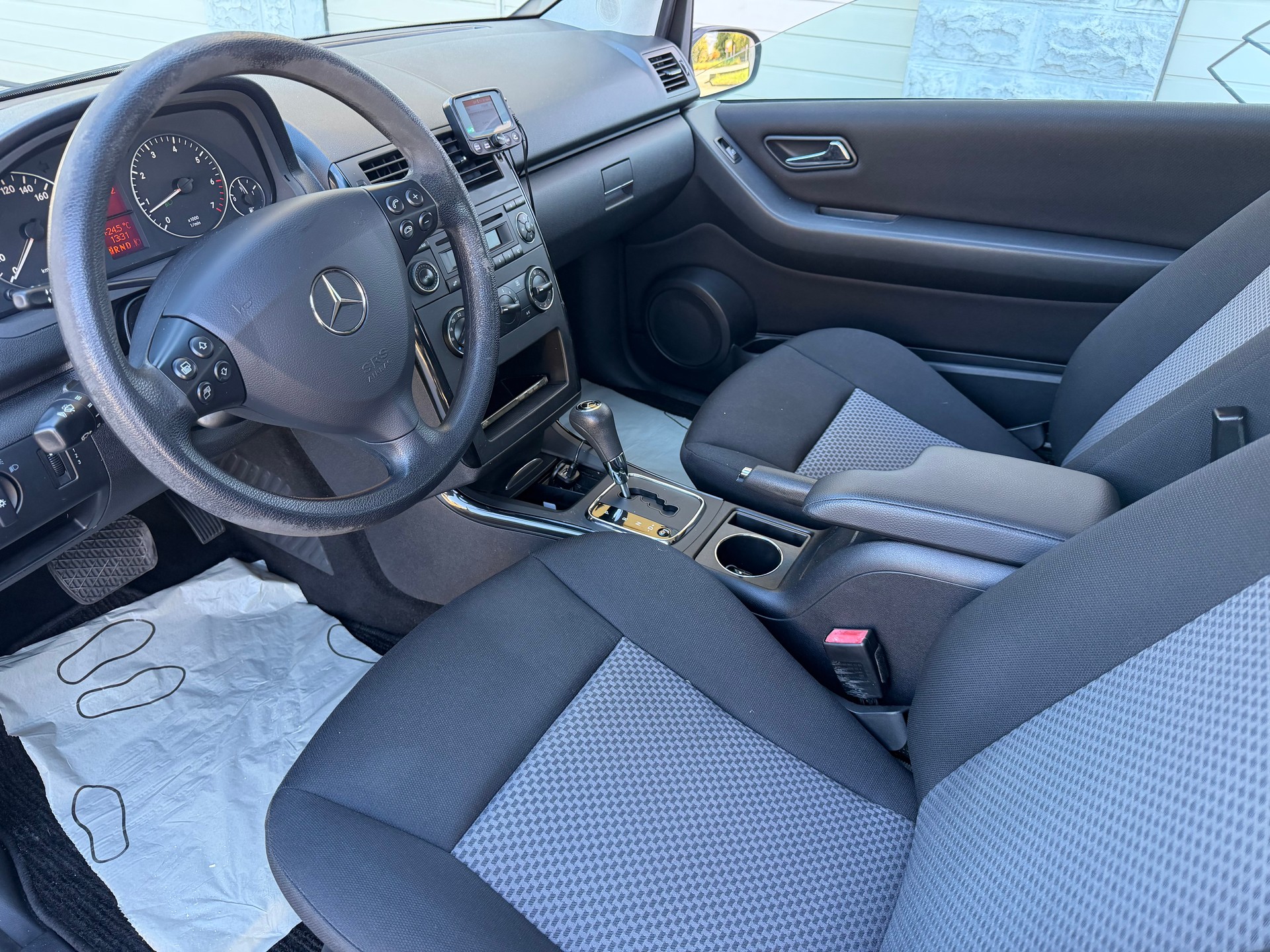 MERCEDES-BENZ A 150 Classic-image-5