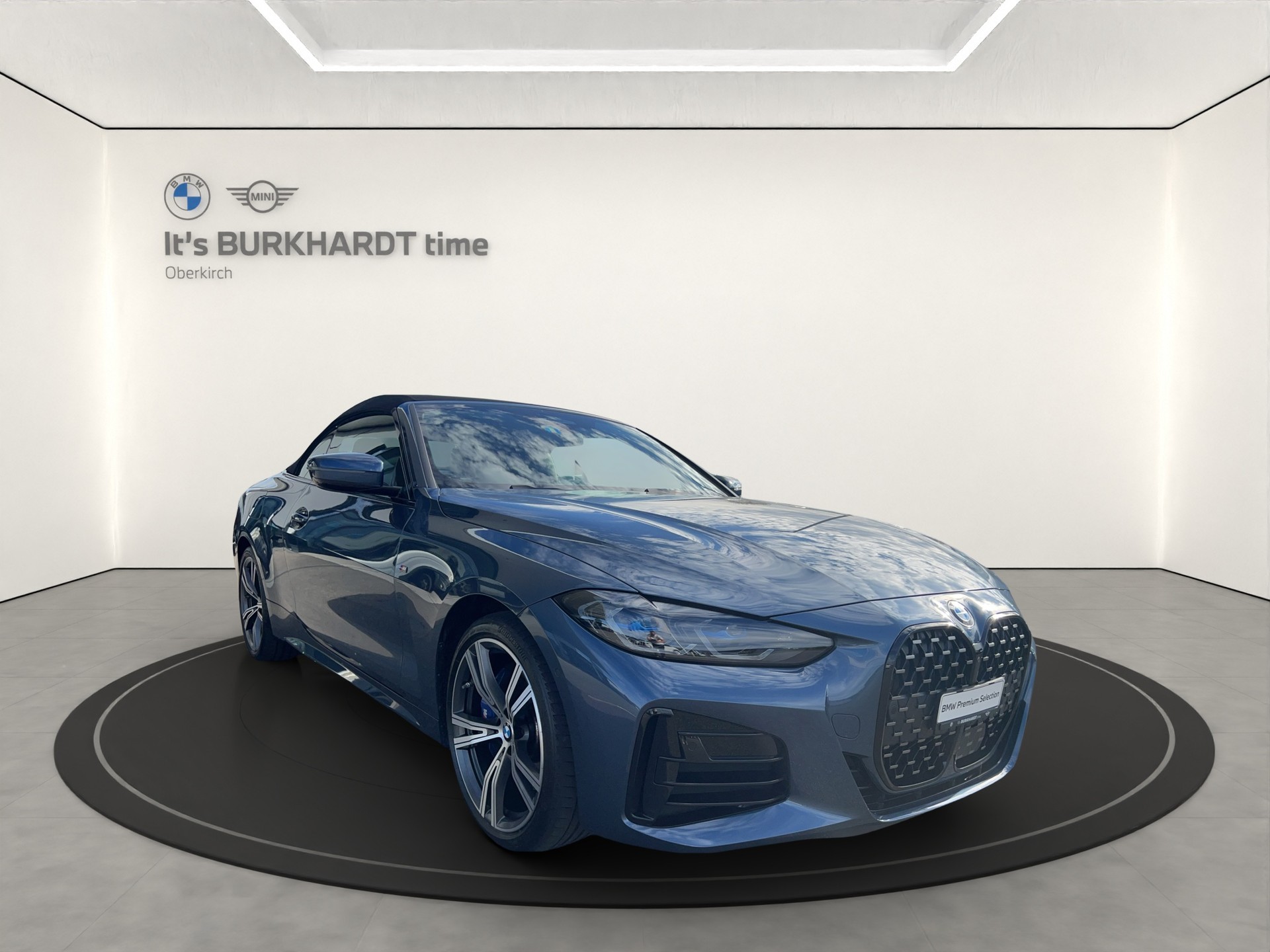 BMW M440i xDrive 48V Cabrio-image-7