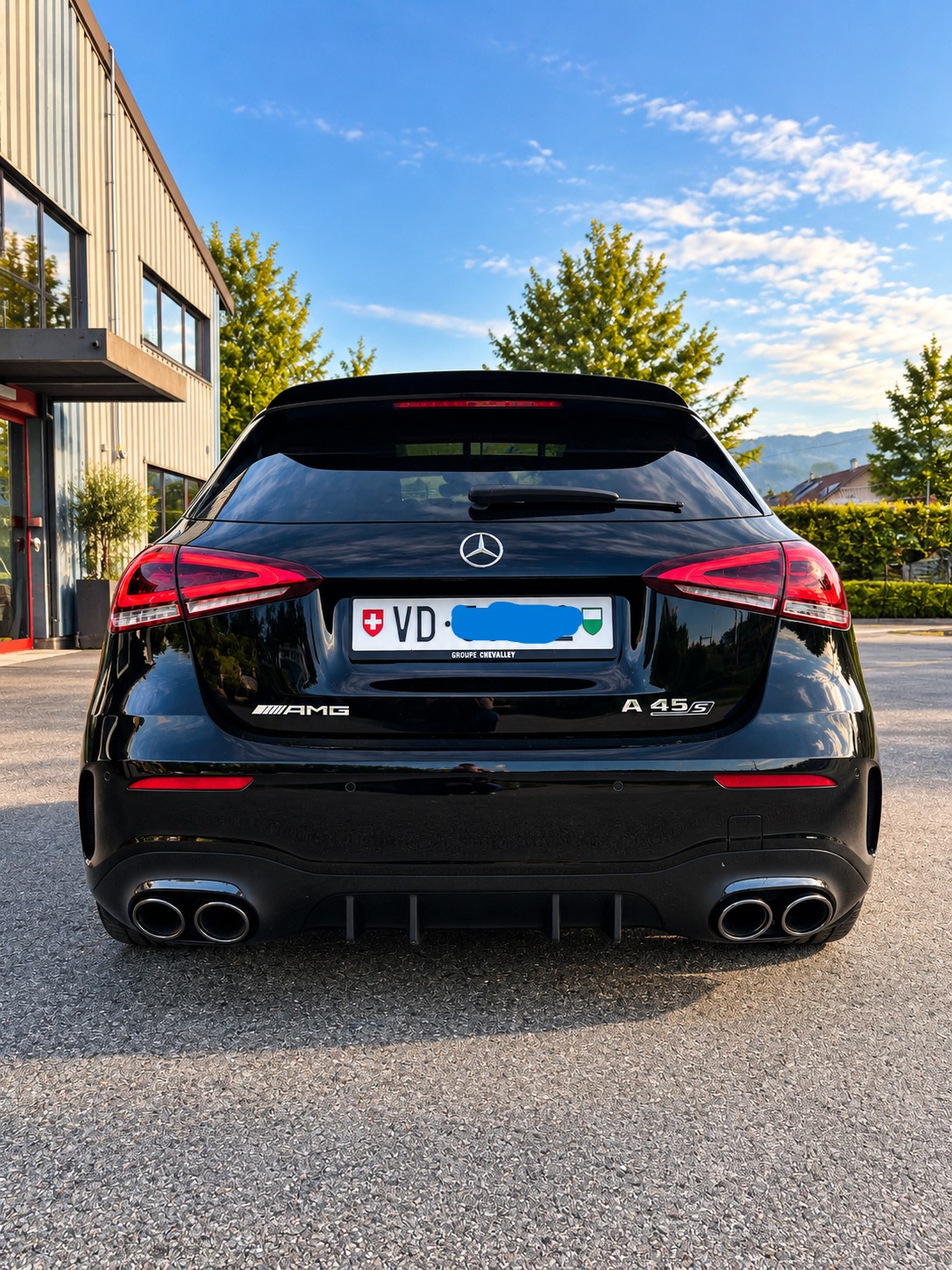MERCEDES-BENZ A 45 S AMG 4matic+-image-3