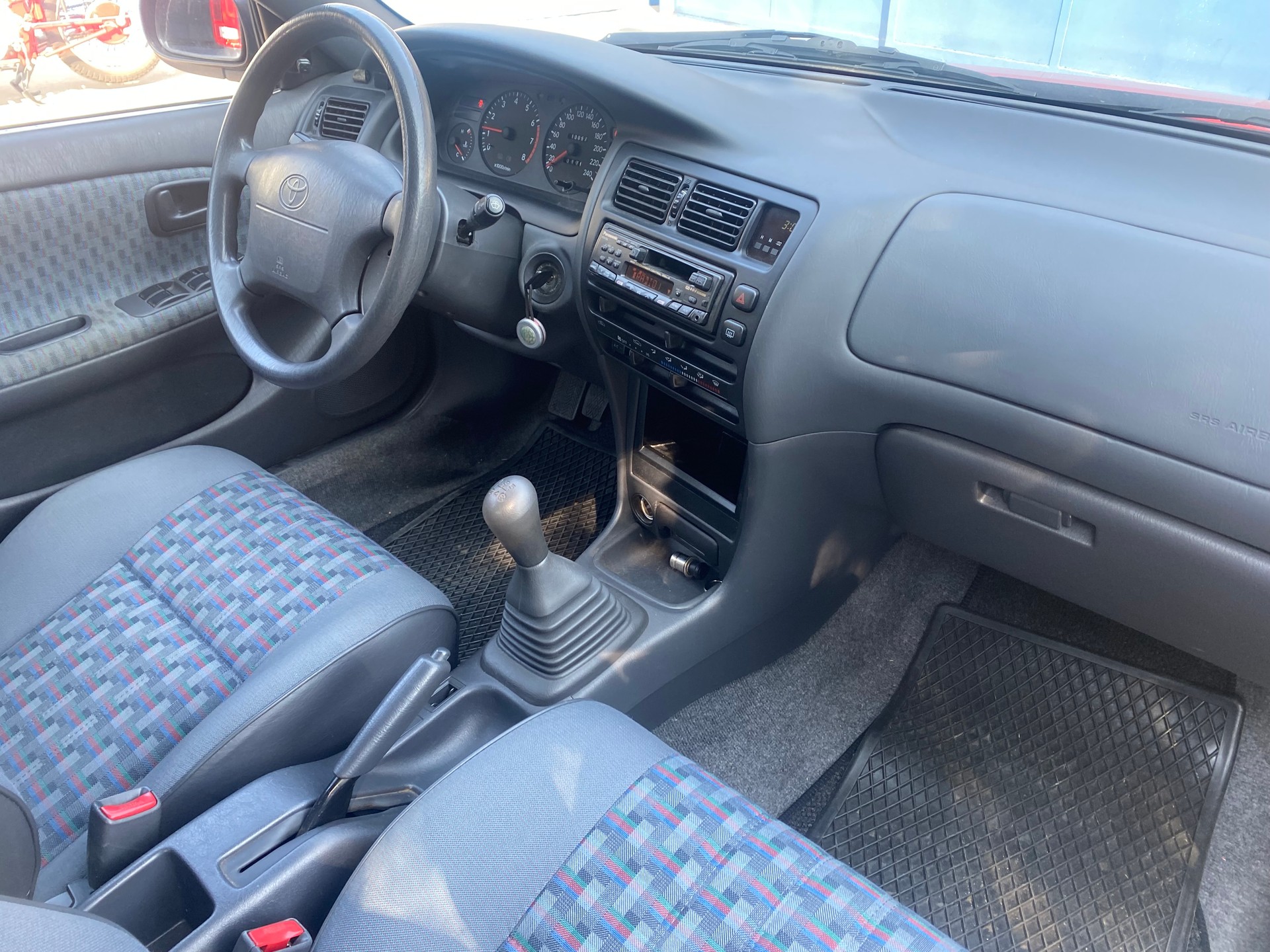 TOYOTA Corolla Sportswagon 1.8 GLi 4x4-image-3