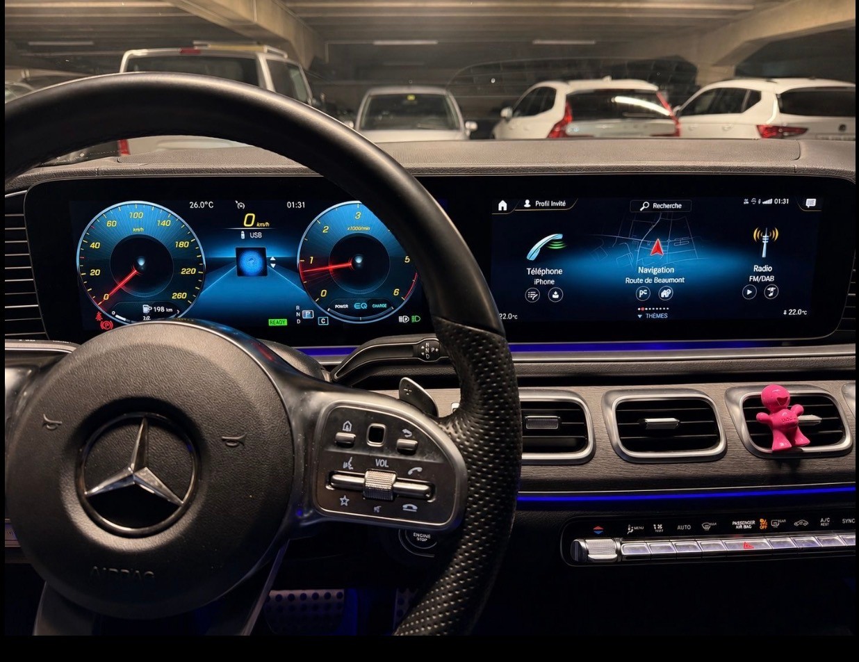 MERCEDES-BENZ GLE 300 d 4matic-image-4