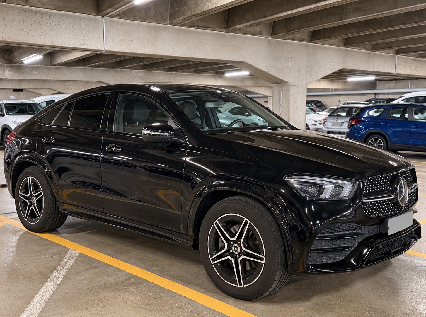 MERCEDES-BENZ GLE 300 d 4matic-image-3