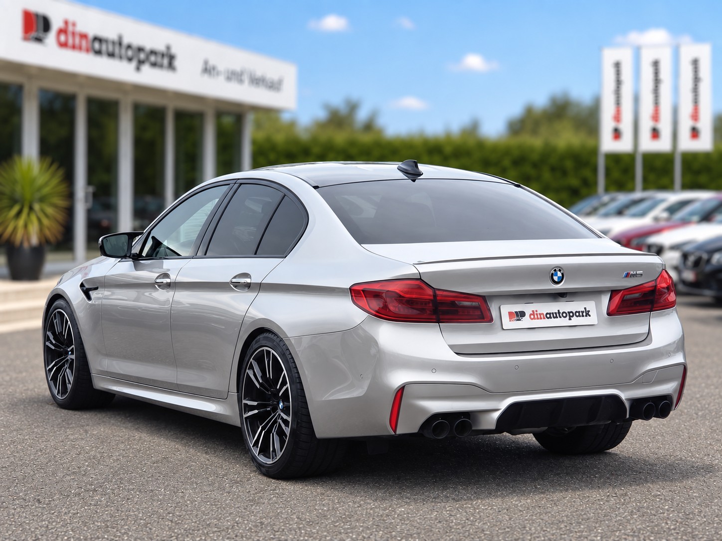 BMW M5 xDrive Drivelogic * CH-Fahrzeug * ohne OPF * Servicegepfelgt *-image-6