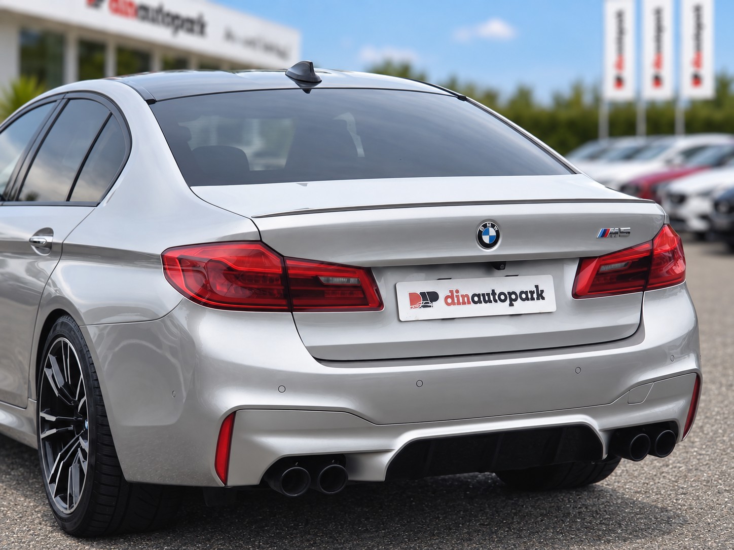 BMW M5 xDrive Drivelogic * CH-Fahrzeug * ohne OPF * Servicegepfelgt *-image-7