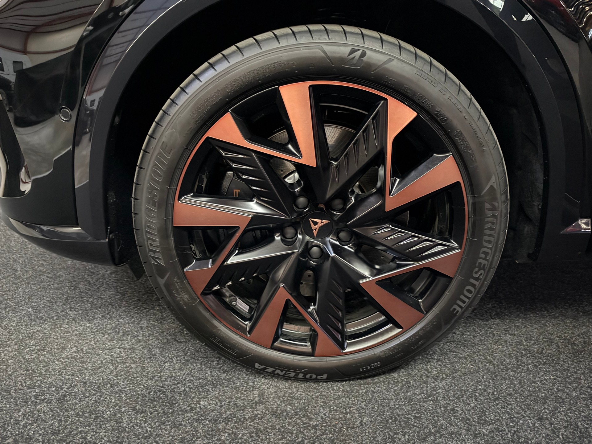 CUPRA Formentor 2.0TSI VZ 4Drive DSG-image-11