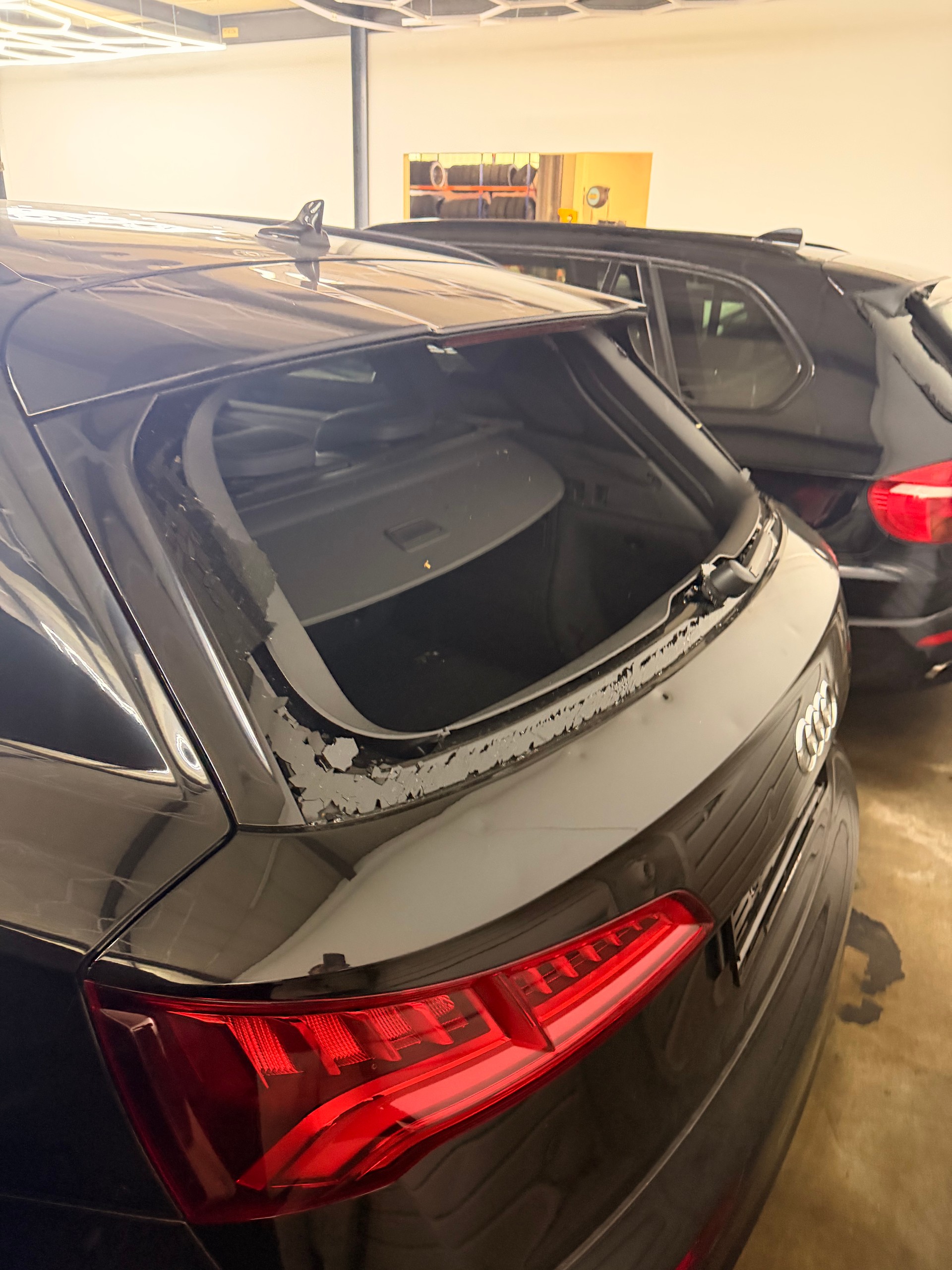 AUDI Q5 2.0 TFSI sport quattro S-tronic / HAGELSCHADEN-image-13