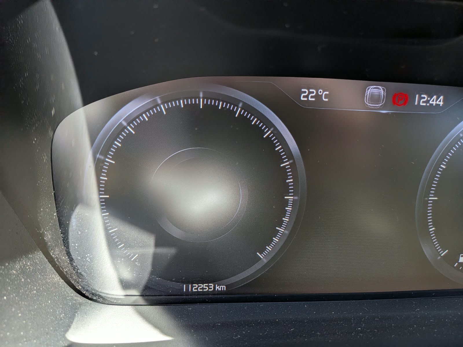 VOLVO 2.0 D3 Momentum AWD-image-5