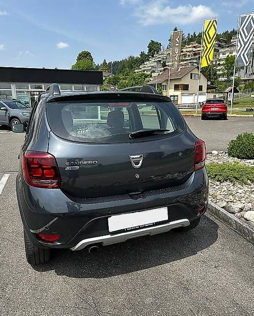DACIA Sandero Tce 90 Stepway Unlimited Automatic-image-1