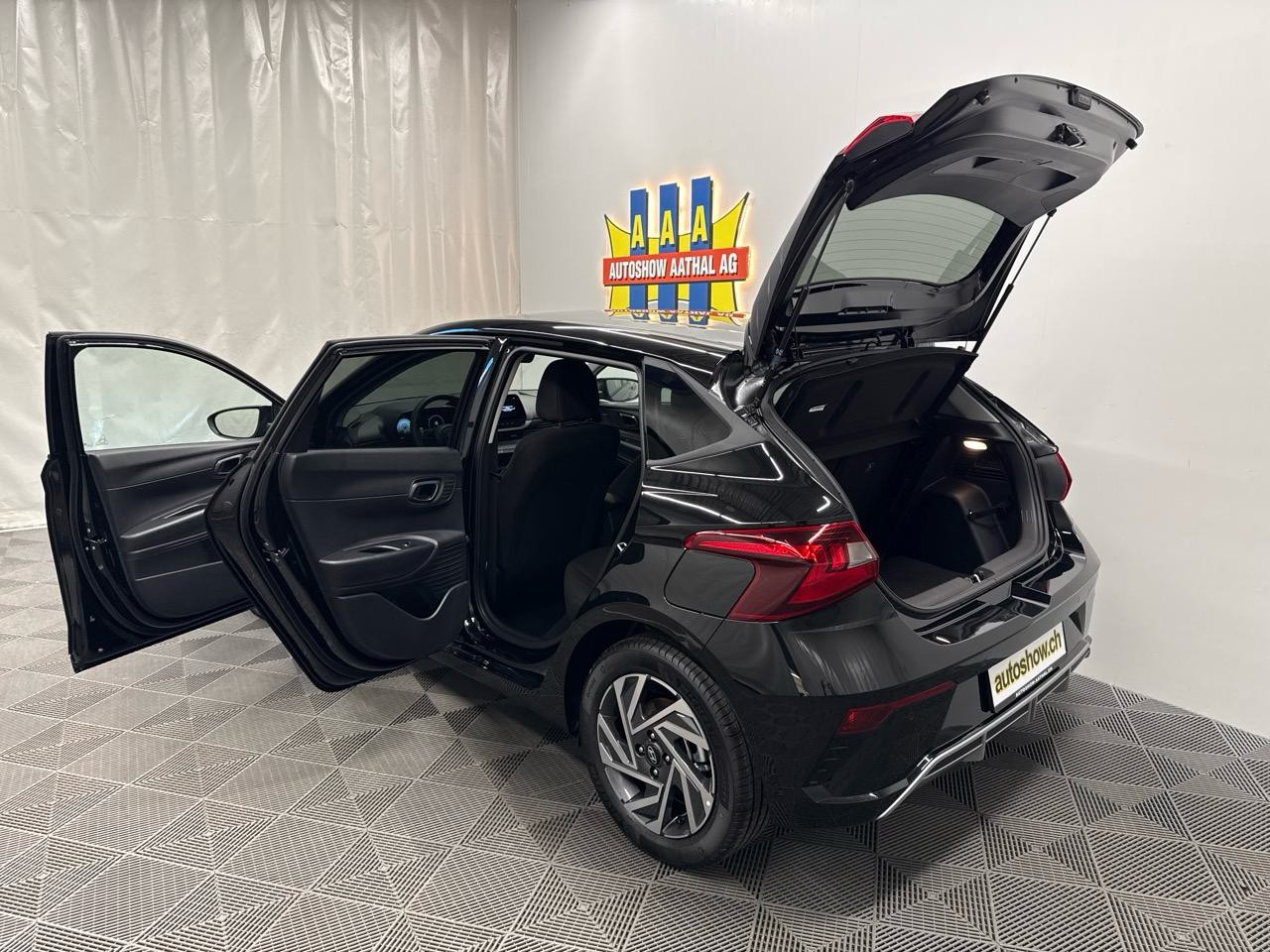 HYUNDAI i20 1.0 T-GDi Sportline DCT-image-10