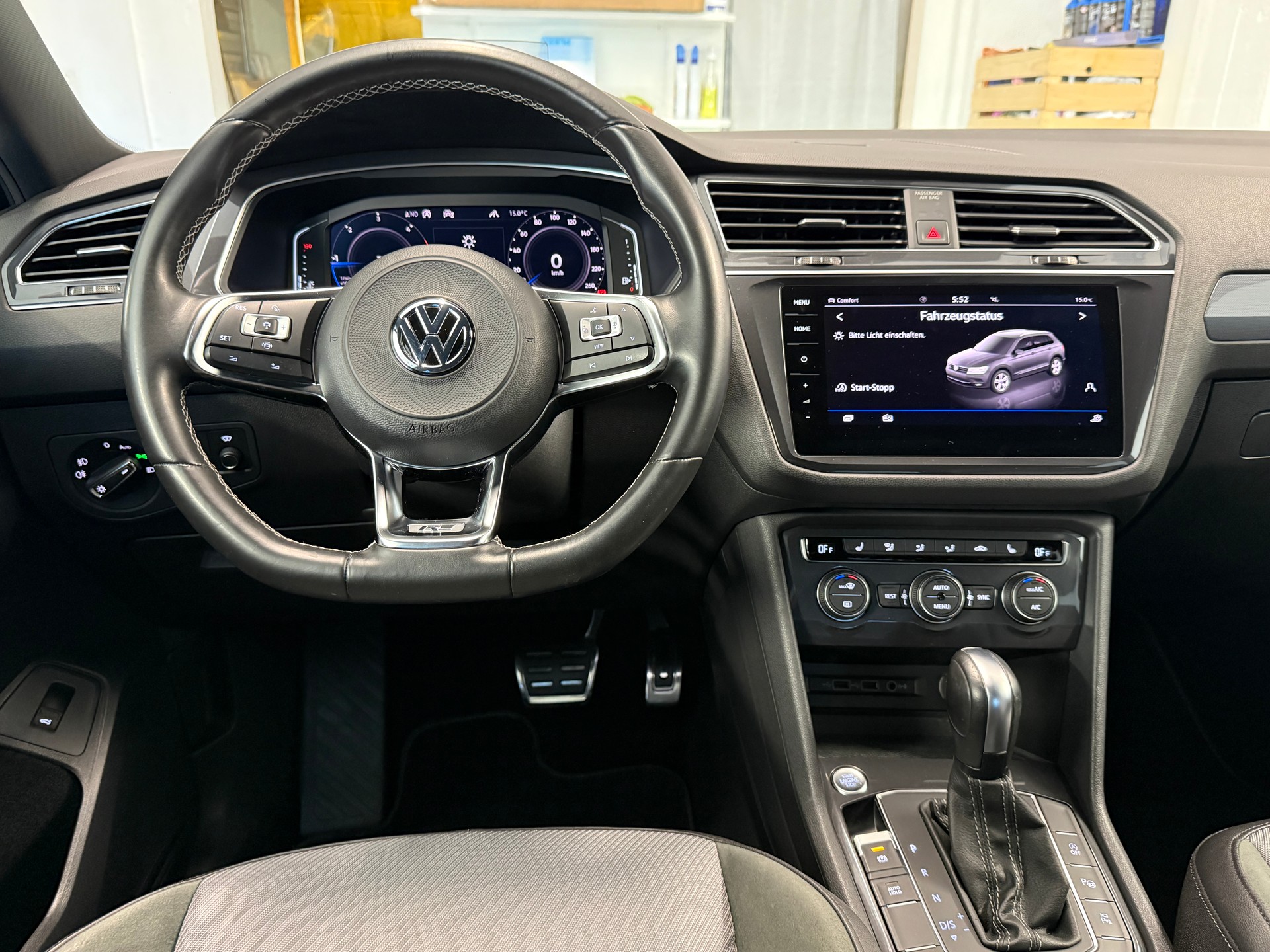 VW Tiguan Allspace 2.0 TDI SCR R-Line 4Motion DSG Ab 420.- pro Monat-image-16