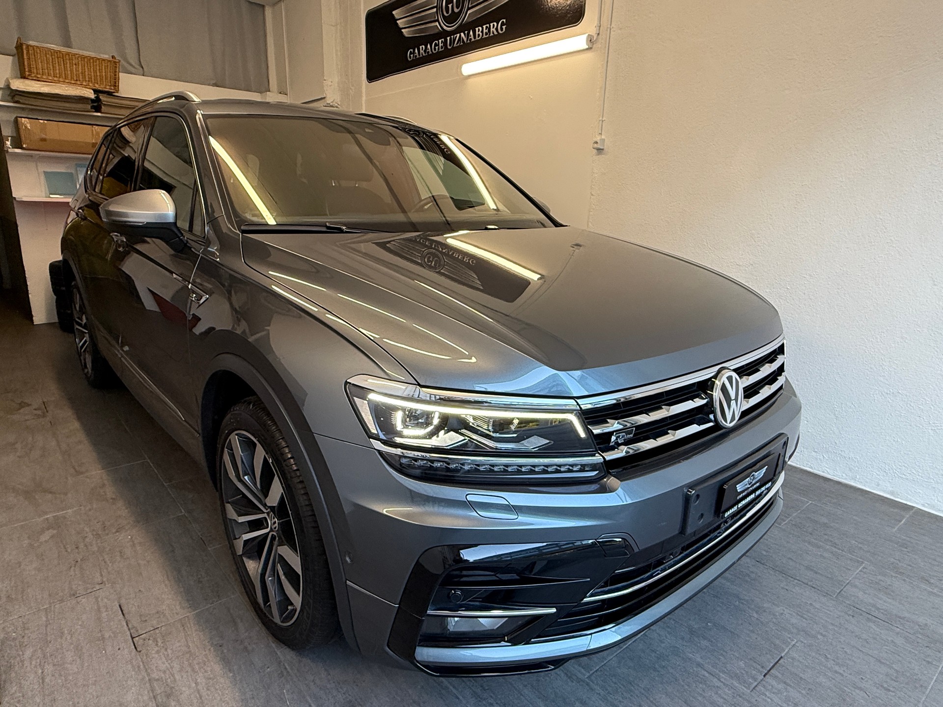 VW Tiguan Allspace 2.0 TDI SCR R-Line 4Motion DSG Ab 420.- pro Monat-image-6