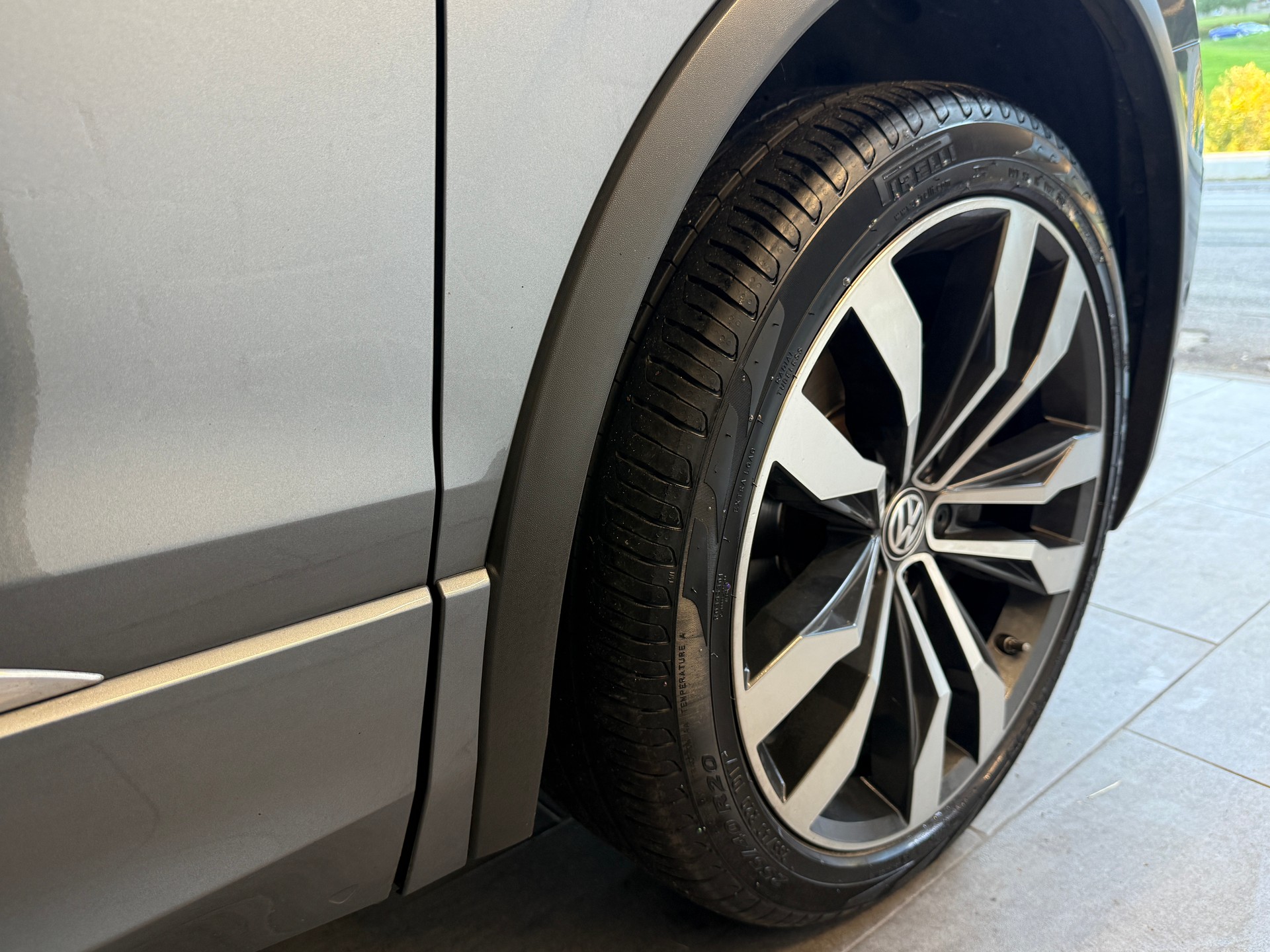 VW Tiguan Allspace 2.0 TDI SCR R-Line 4Motion DSG Ab 420.- pro Monat-image-27