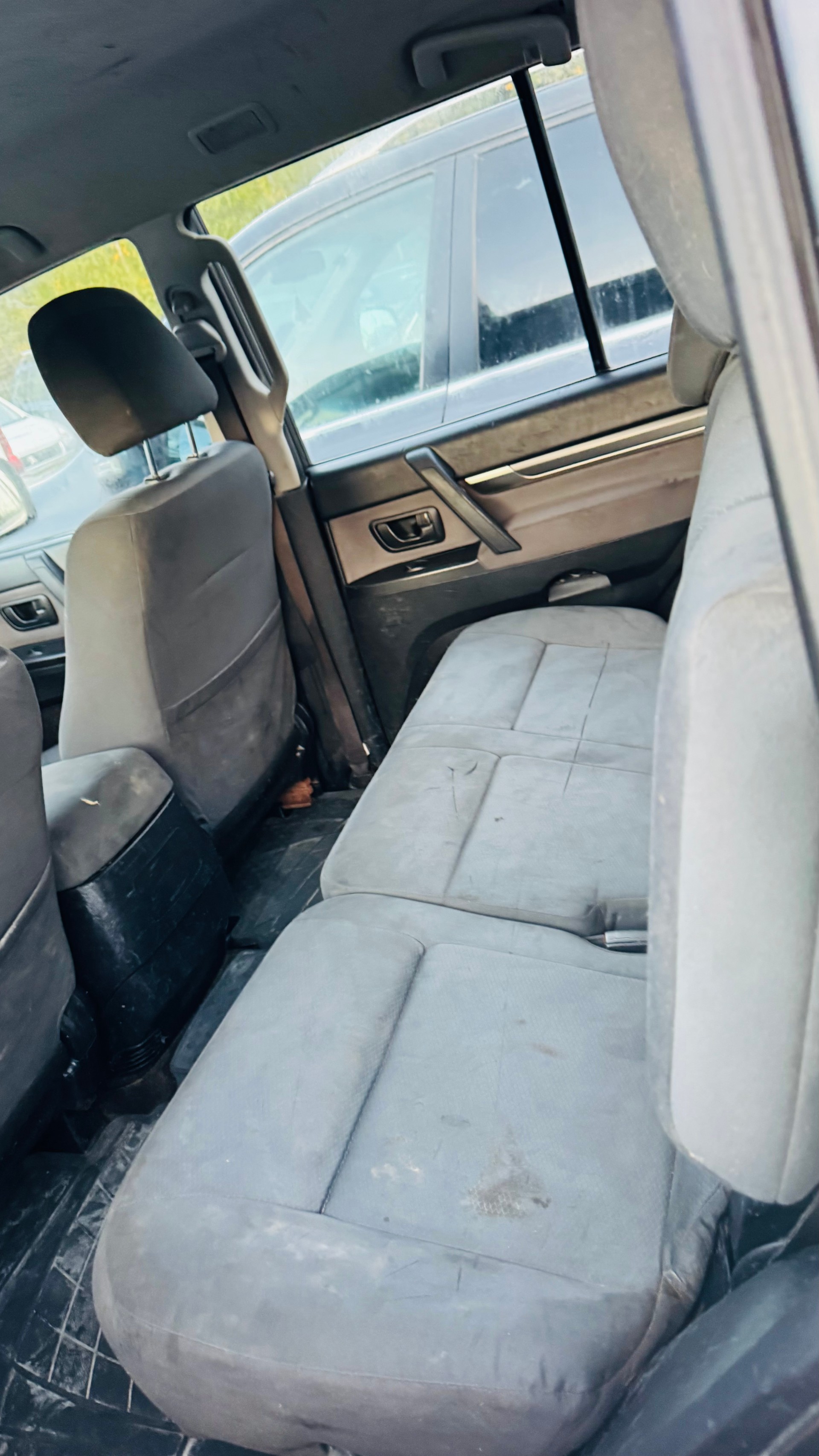 MITSUBISHI Pajero 3.2 DI-D Swiss Professional-image-8