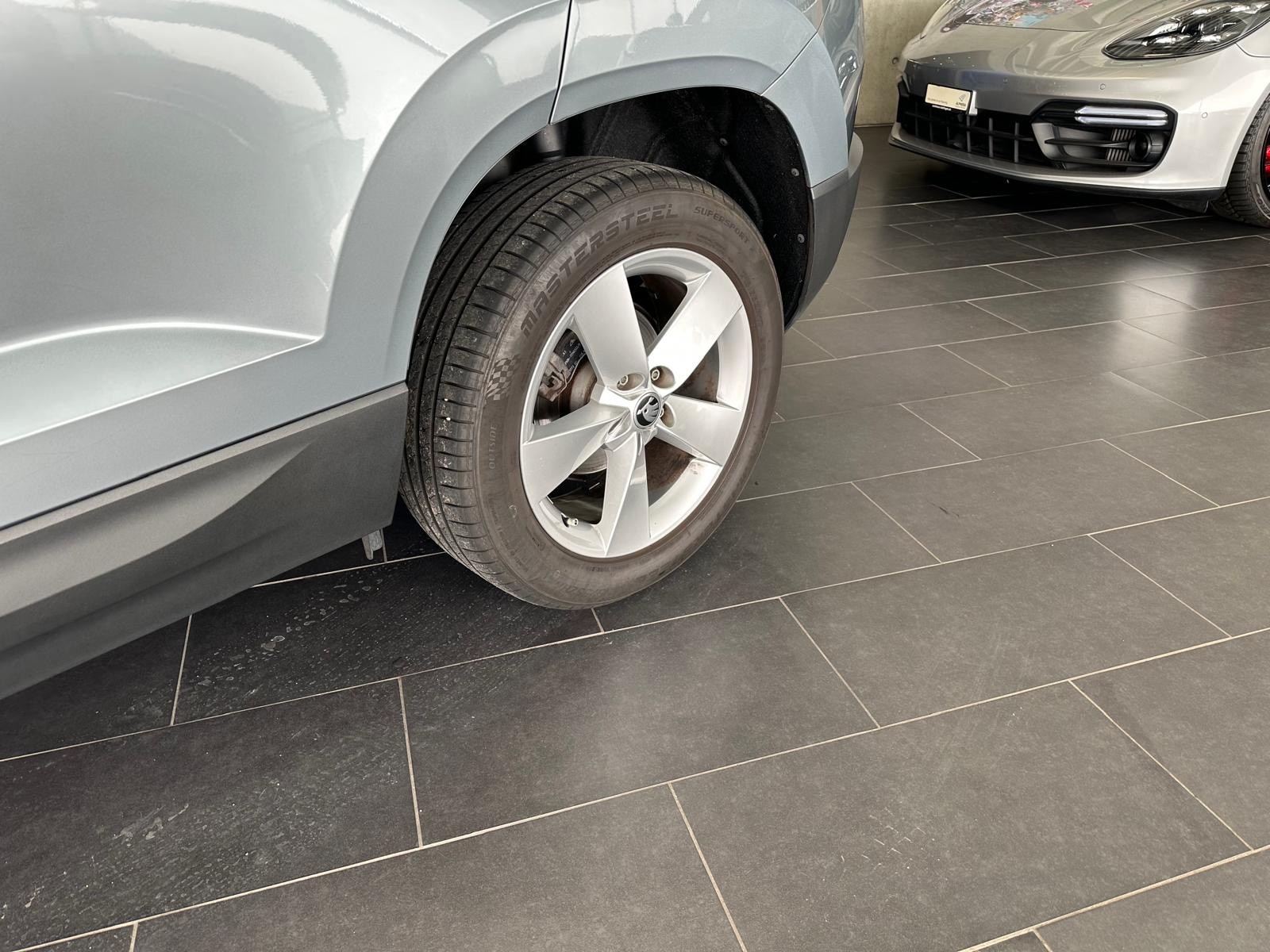 SKODA Karoq 1.6 TDI Smile DSG-image-22