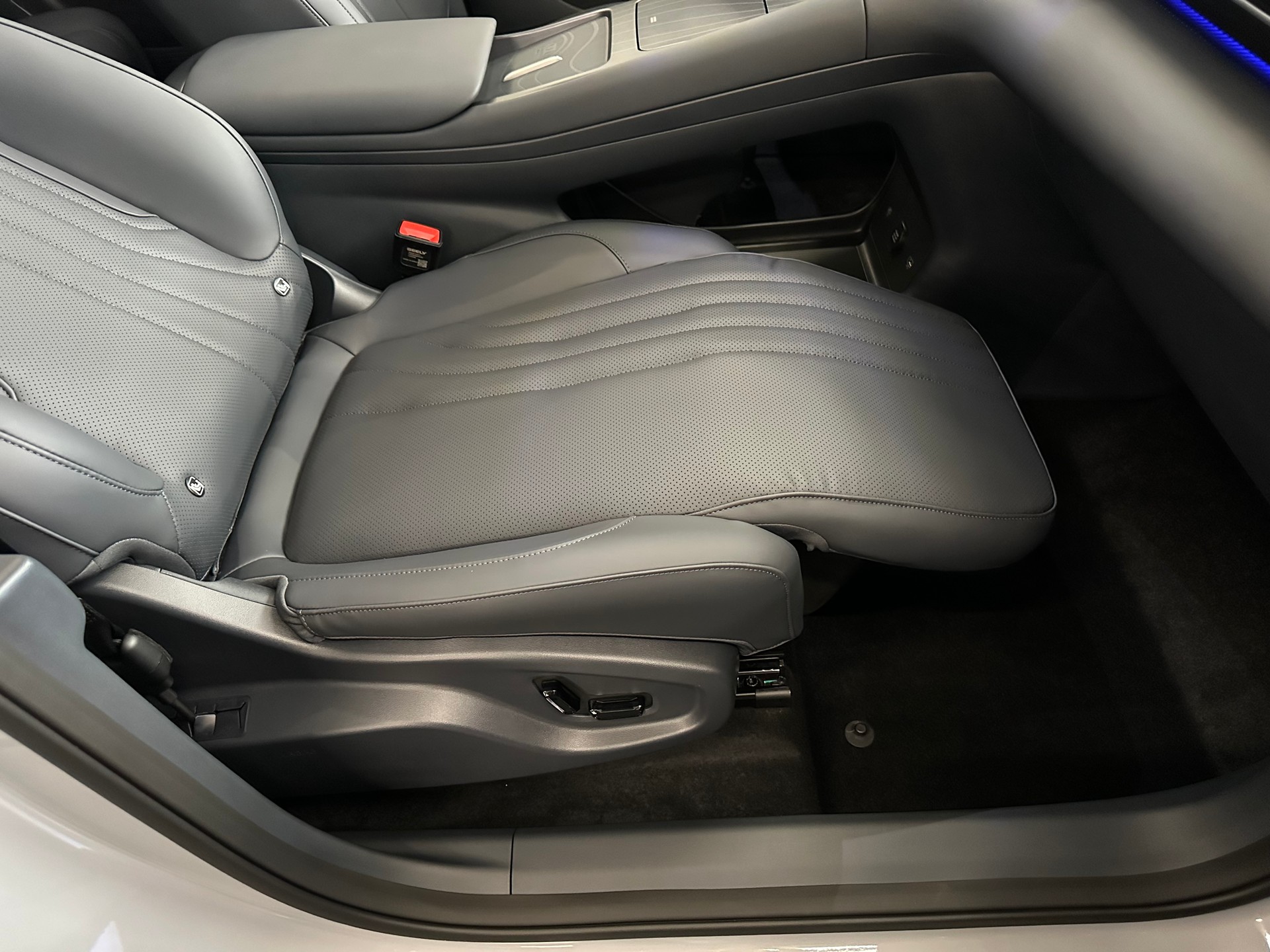 GEELY E5 MAX+ EV 68.4 kWh-image-16