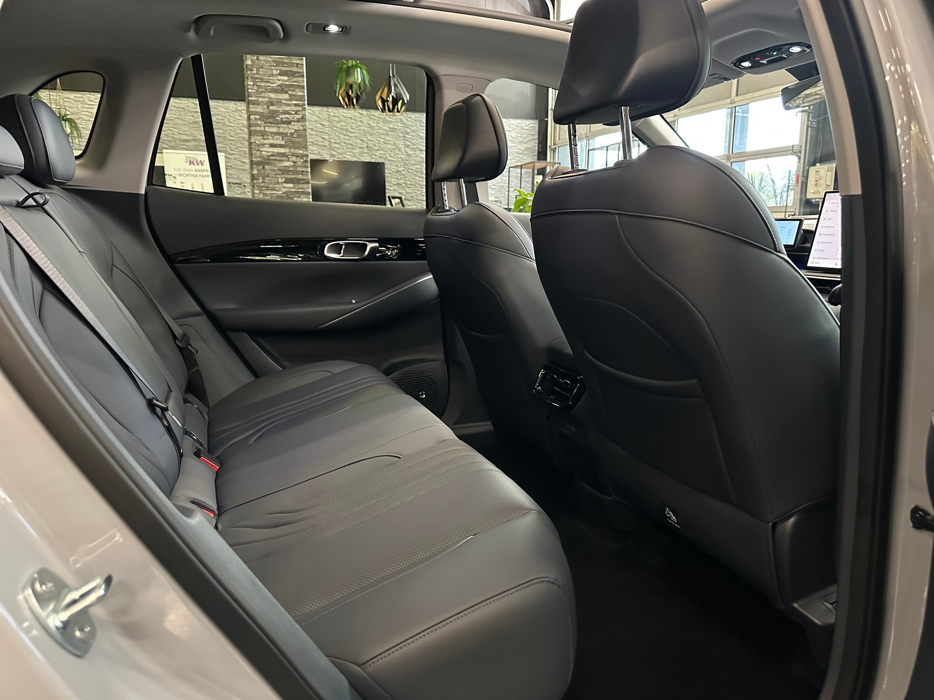 GEELY E5 MAX+ EV 68.4 kWh-image-14