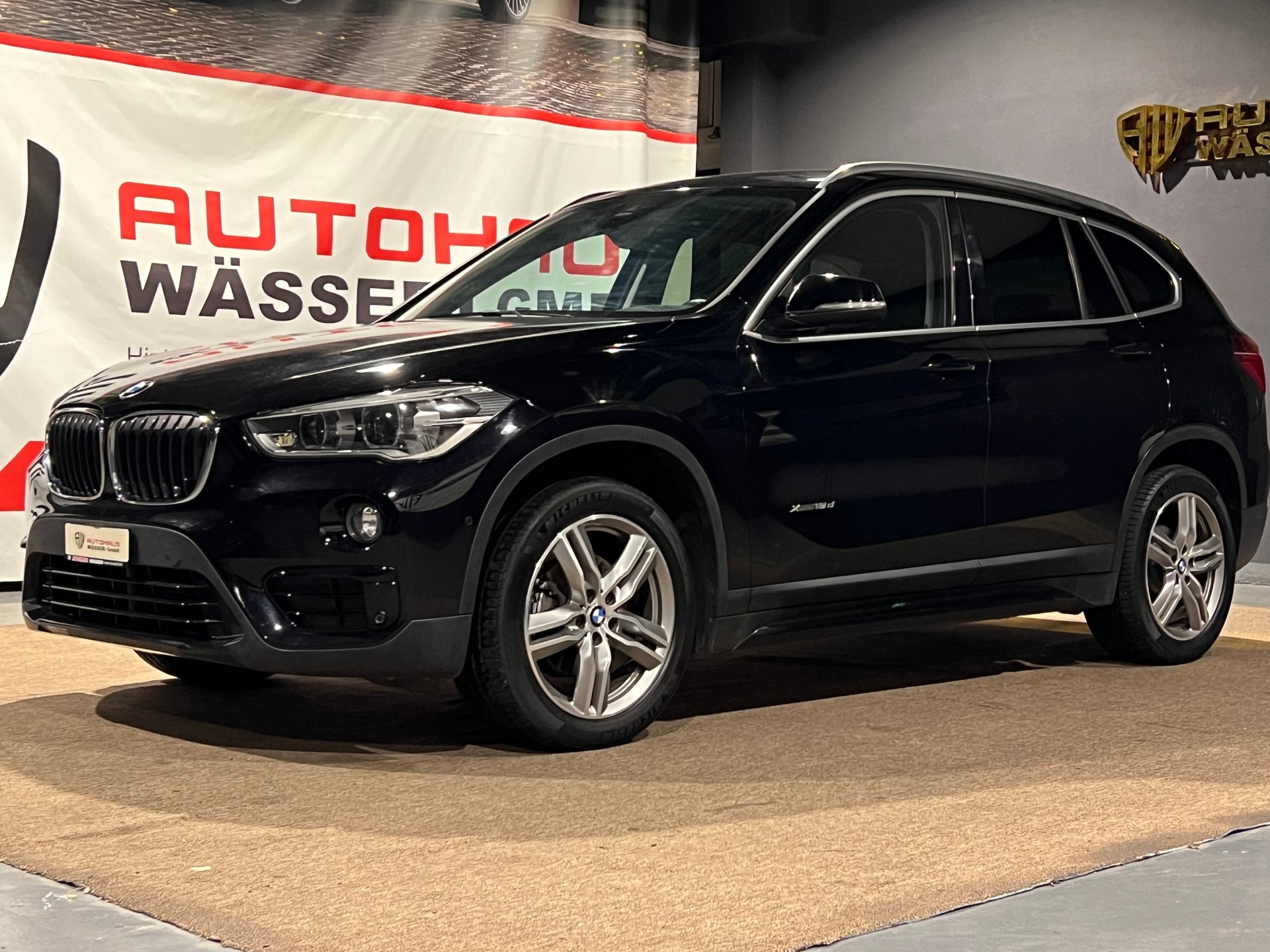 BMW X1 xDrive 18d Sport Line Steptronic-image-7