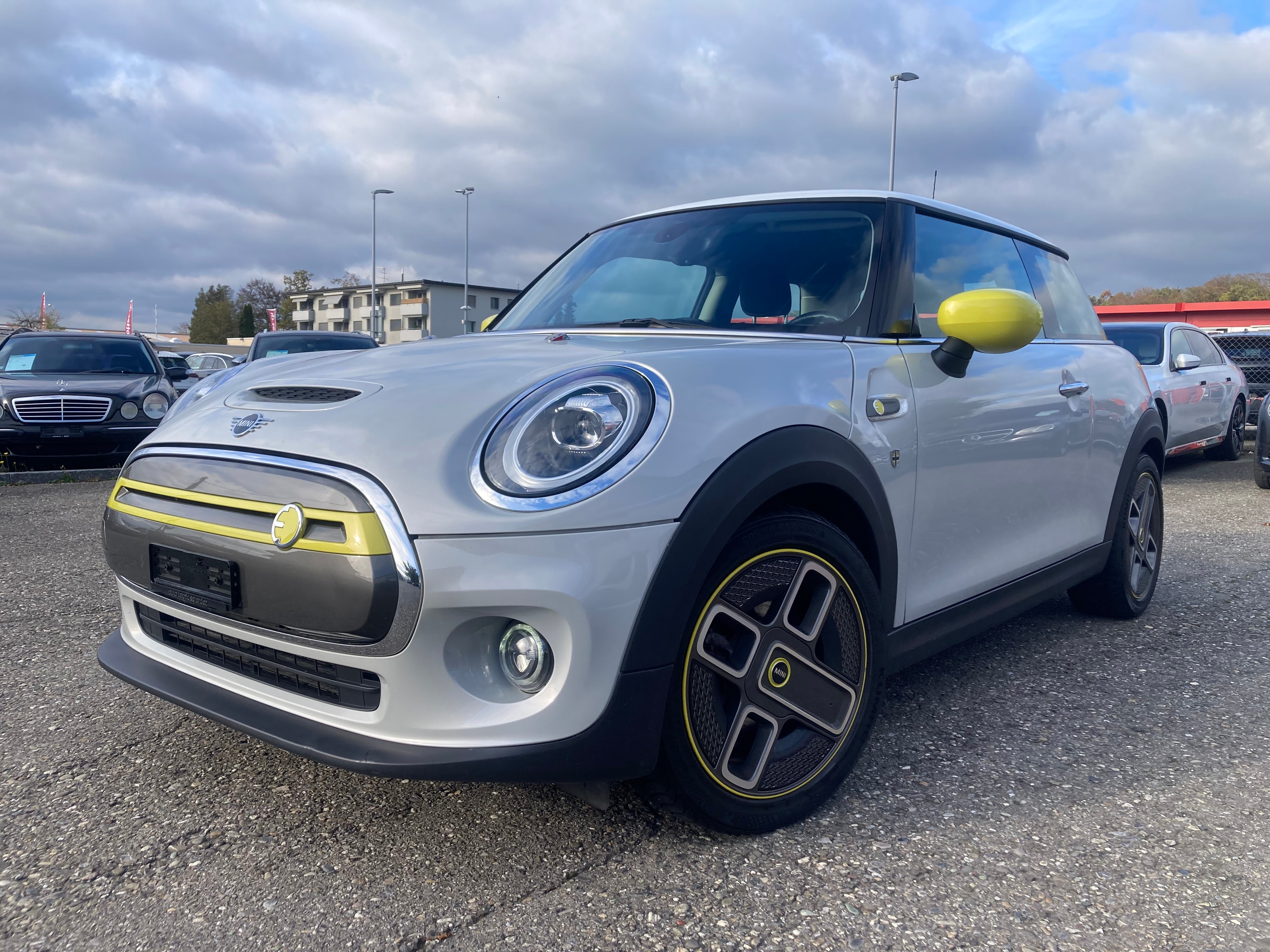 Car photo