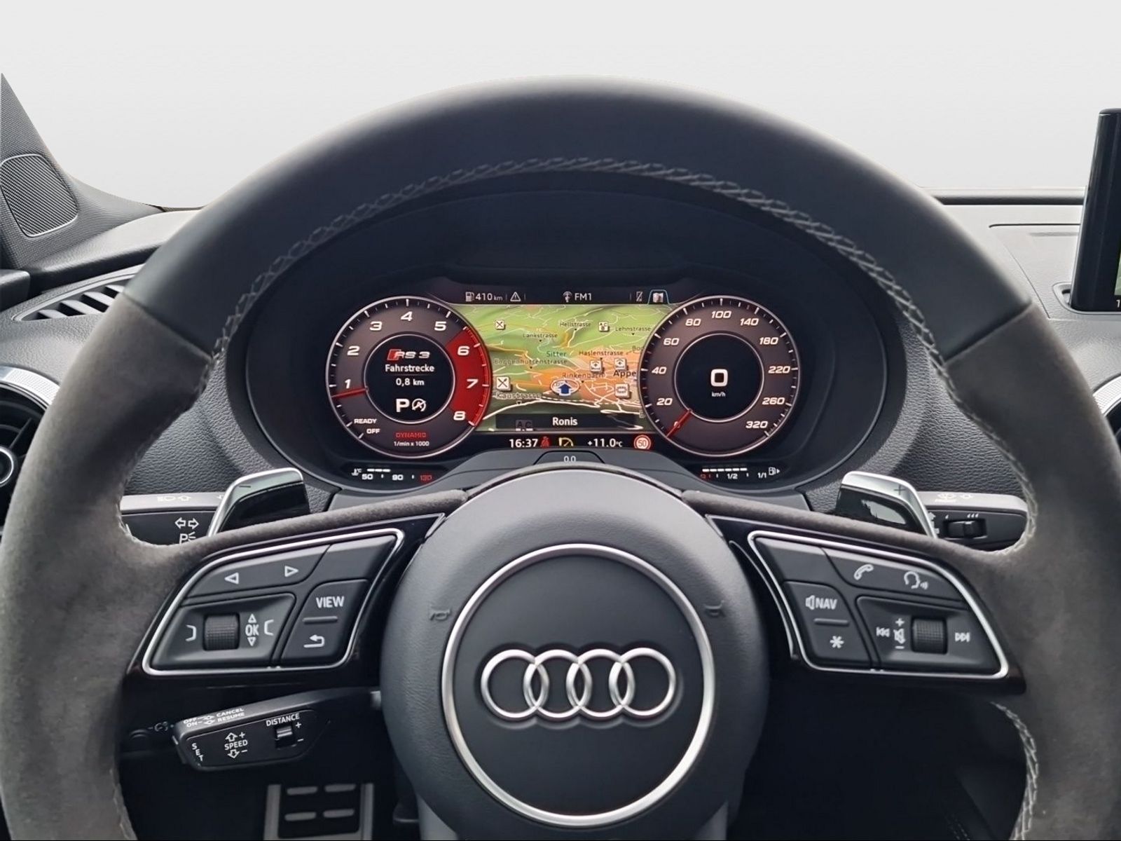 AUDI RS3 Limousine 2.5 TSI quattro S-tronic-image-4